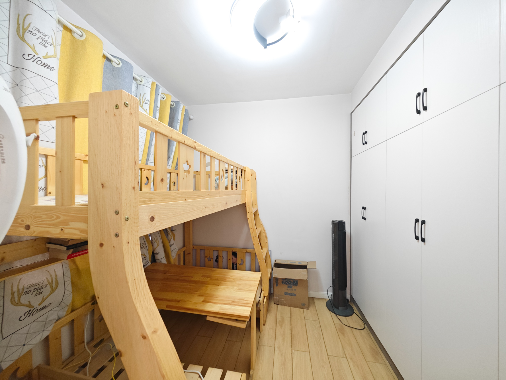 中建嘉和城  3室2厅2卫   113.00万卧室