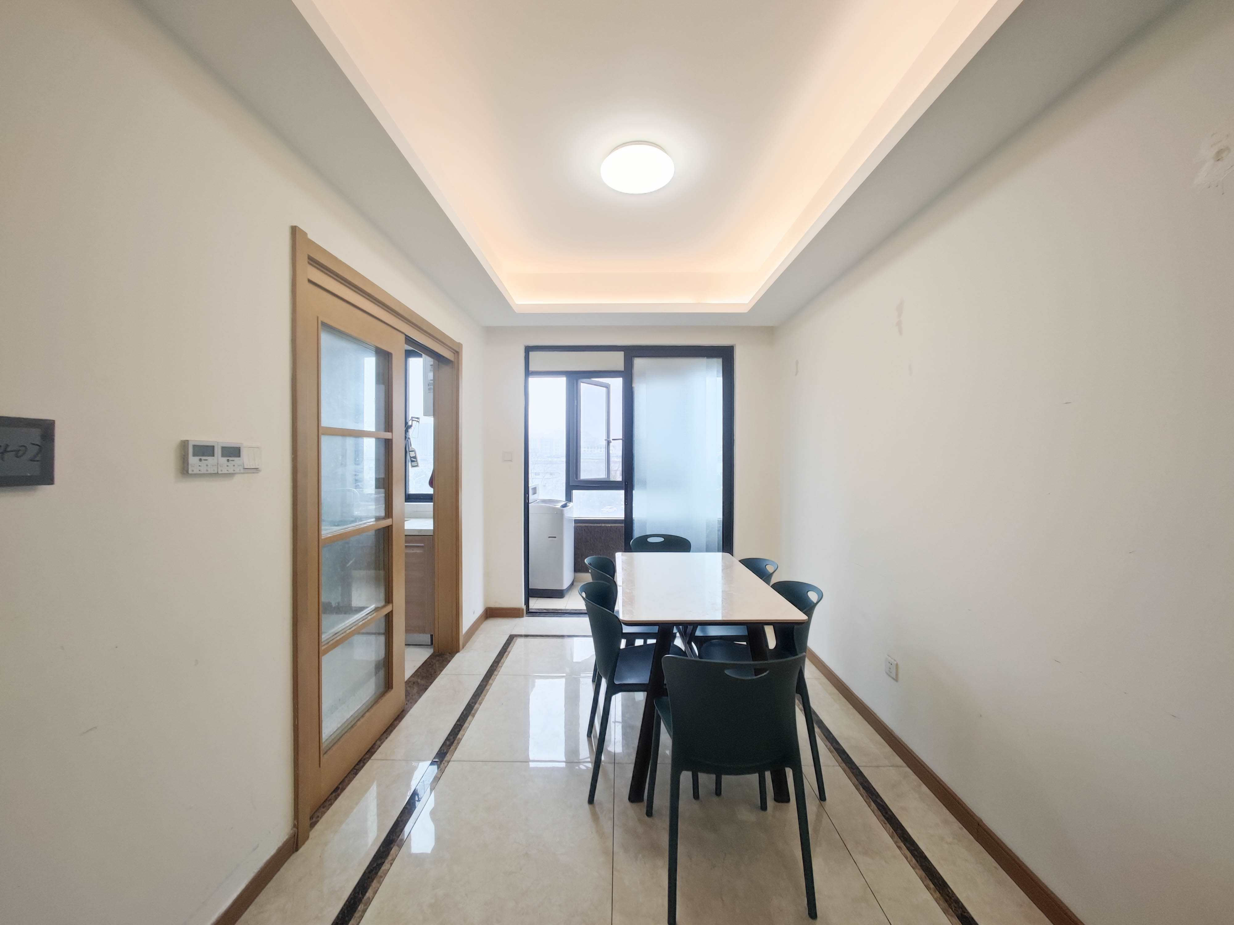 中建璟和城  4室2厅2卫   105.00万其他
