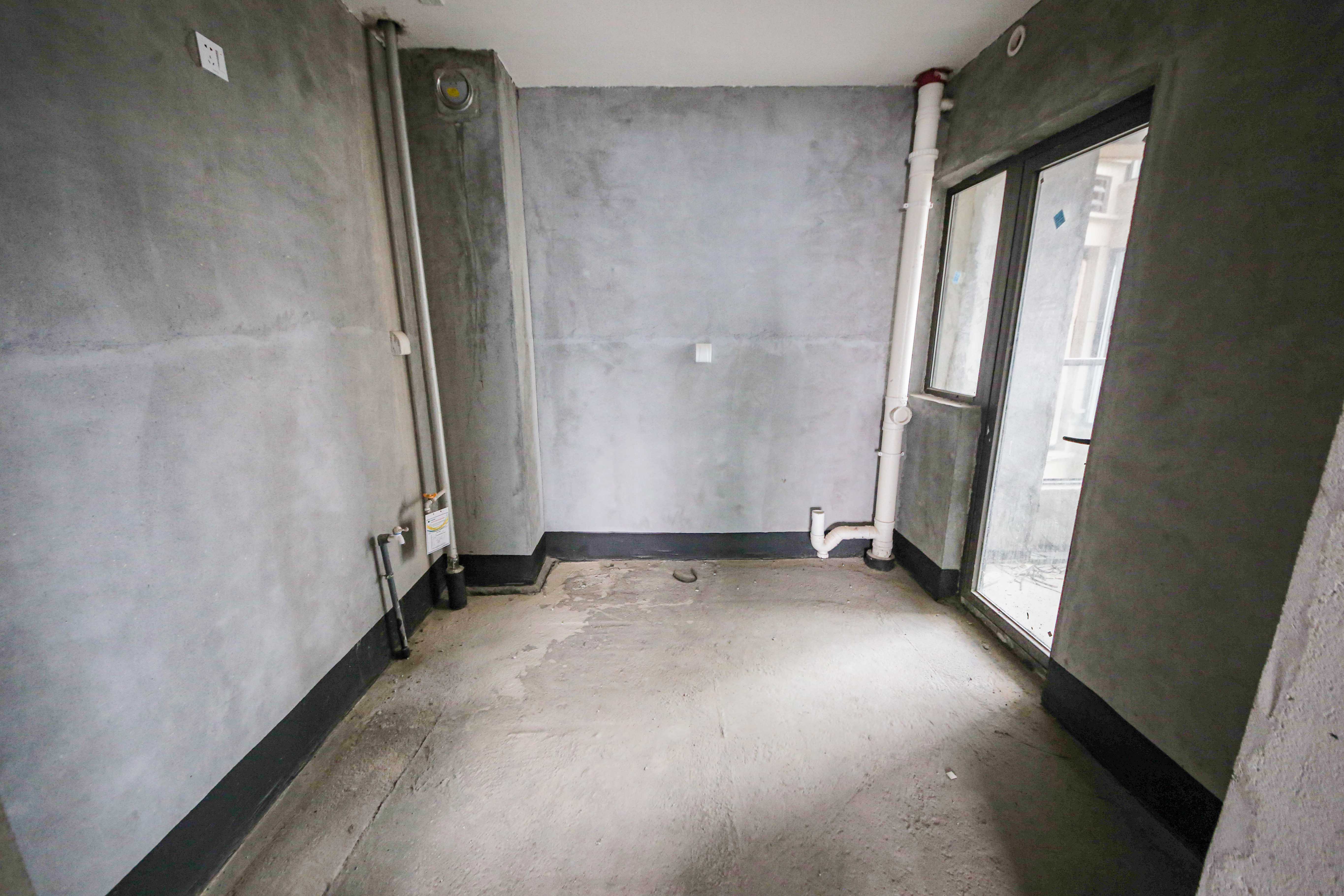 天城国际广场 3室2厅2卫 150.0万 天城国际广场 3室2厅2卫 150.0万厨房