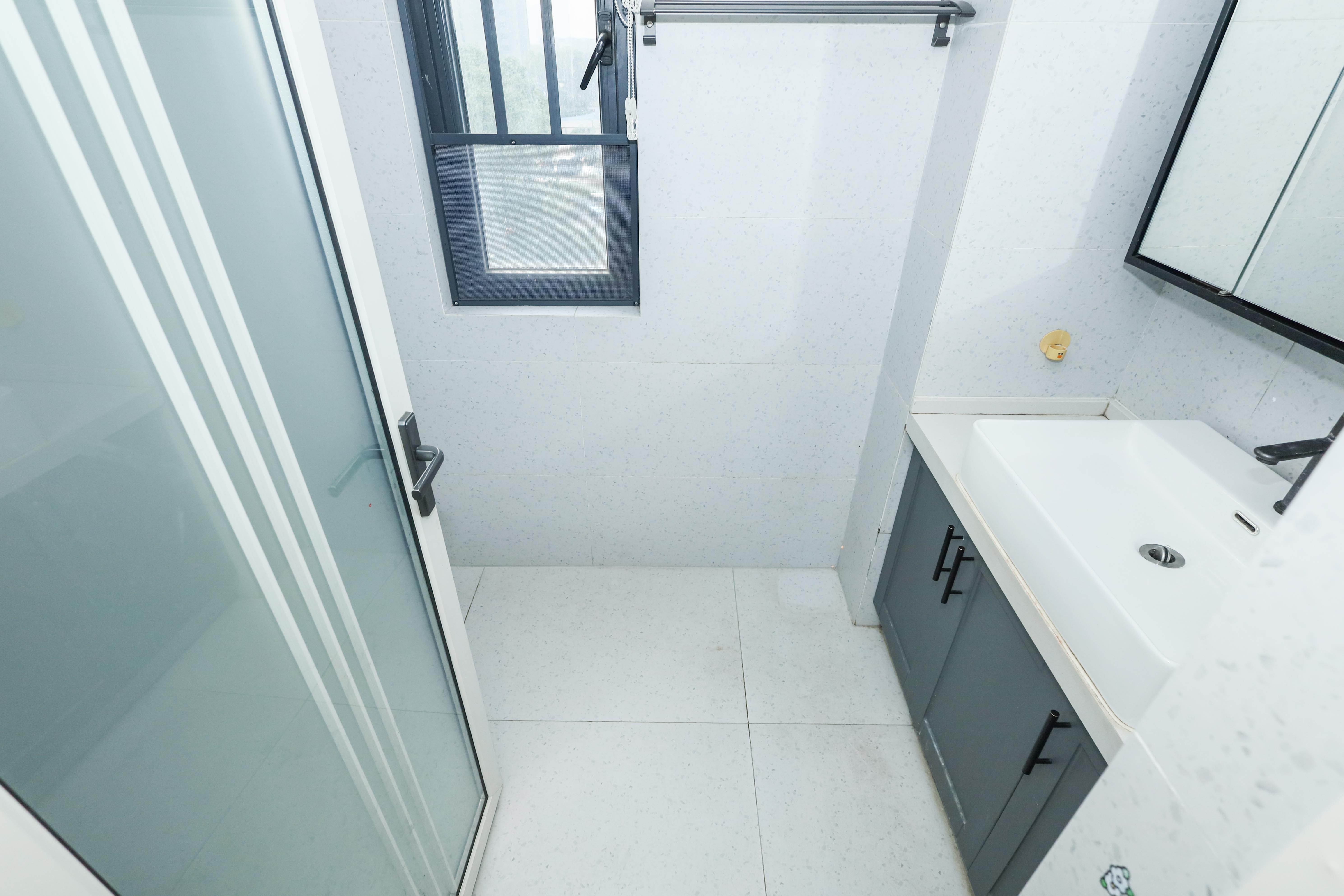 南山梅溪一方 4室2厅2卫 137.0万 南山梅溪一方 4室2厅2卫 137.0万卫生间