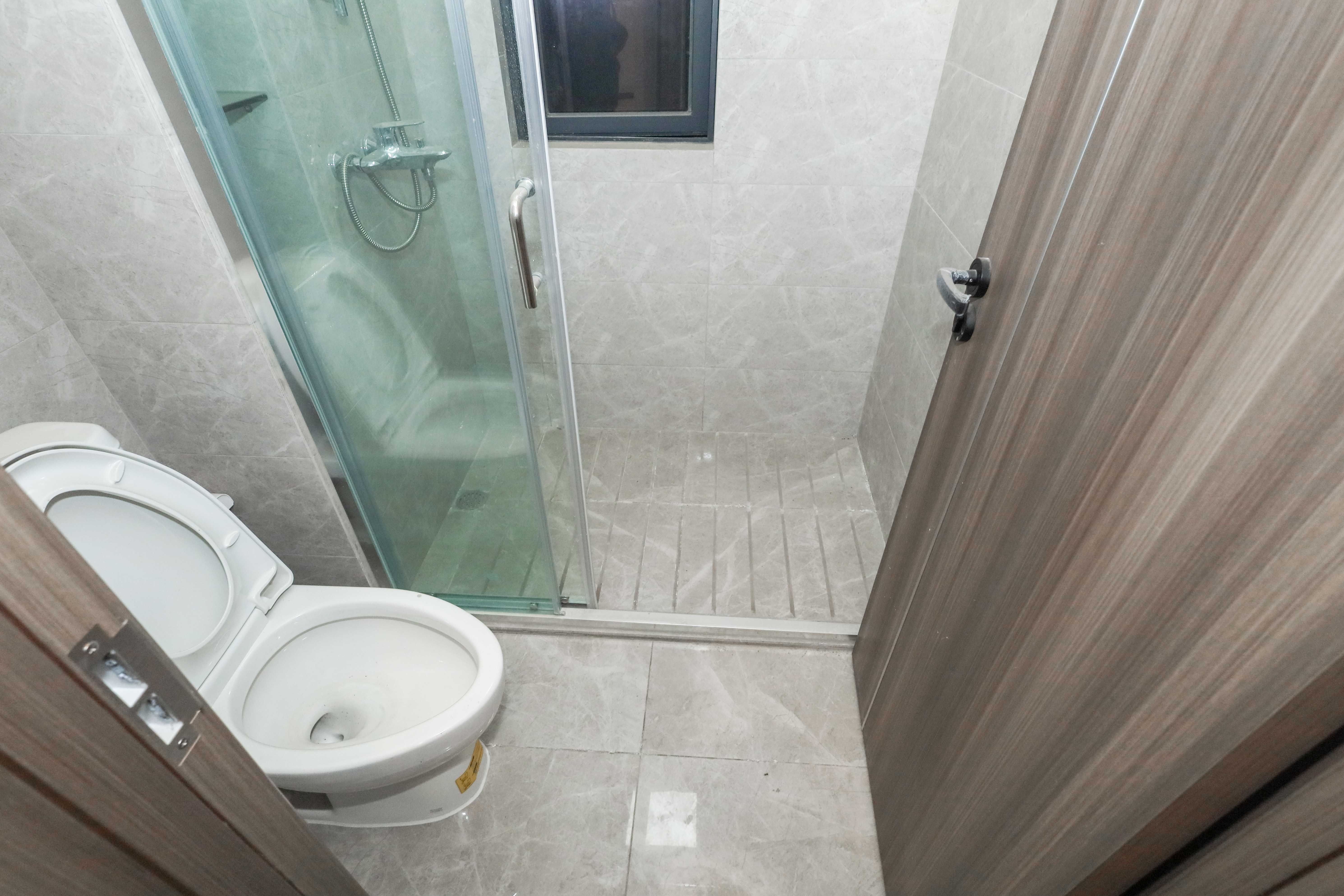 中海阅溪府 3室2厅2卫 145.0万 中海阅溪府 3室2厅2卫 145.0万卫生间