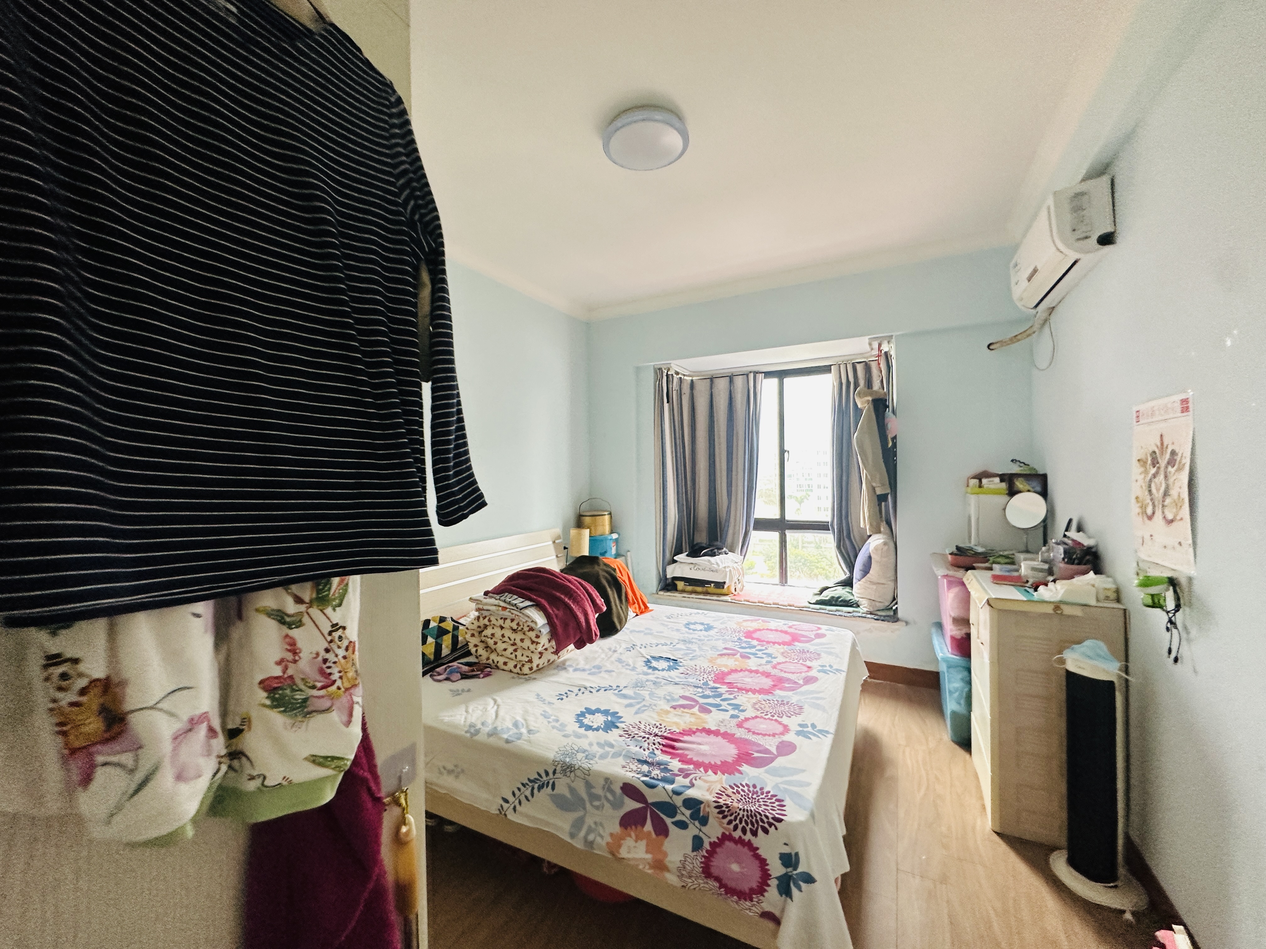 世纪海岸 2室2厅1卫 195.0万 世纪海岸 2室2厅1卫 195.0万卧室