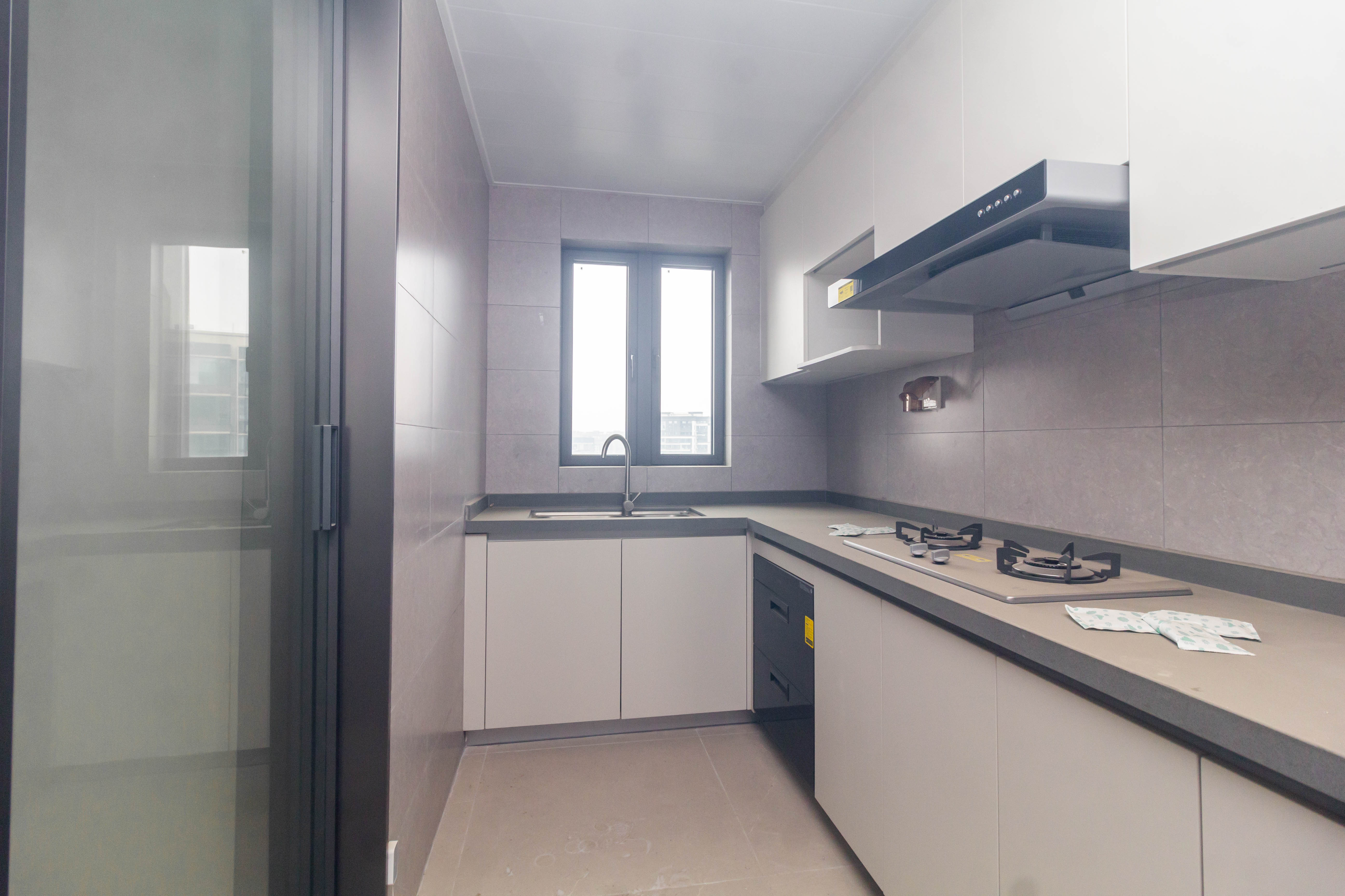 时代印记(长沙时代印记花园)  4室2厅2卫    152.0万 时代印记(长沙时代印记花园)  4室2厅2卫    152.0万厨房