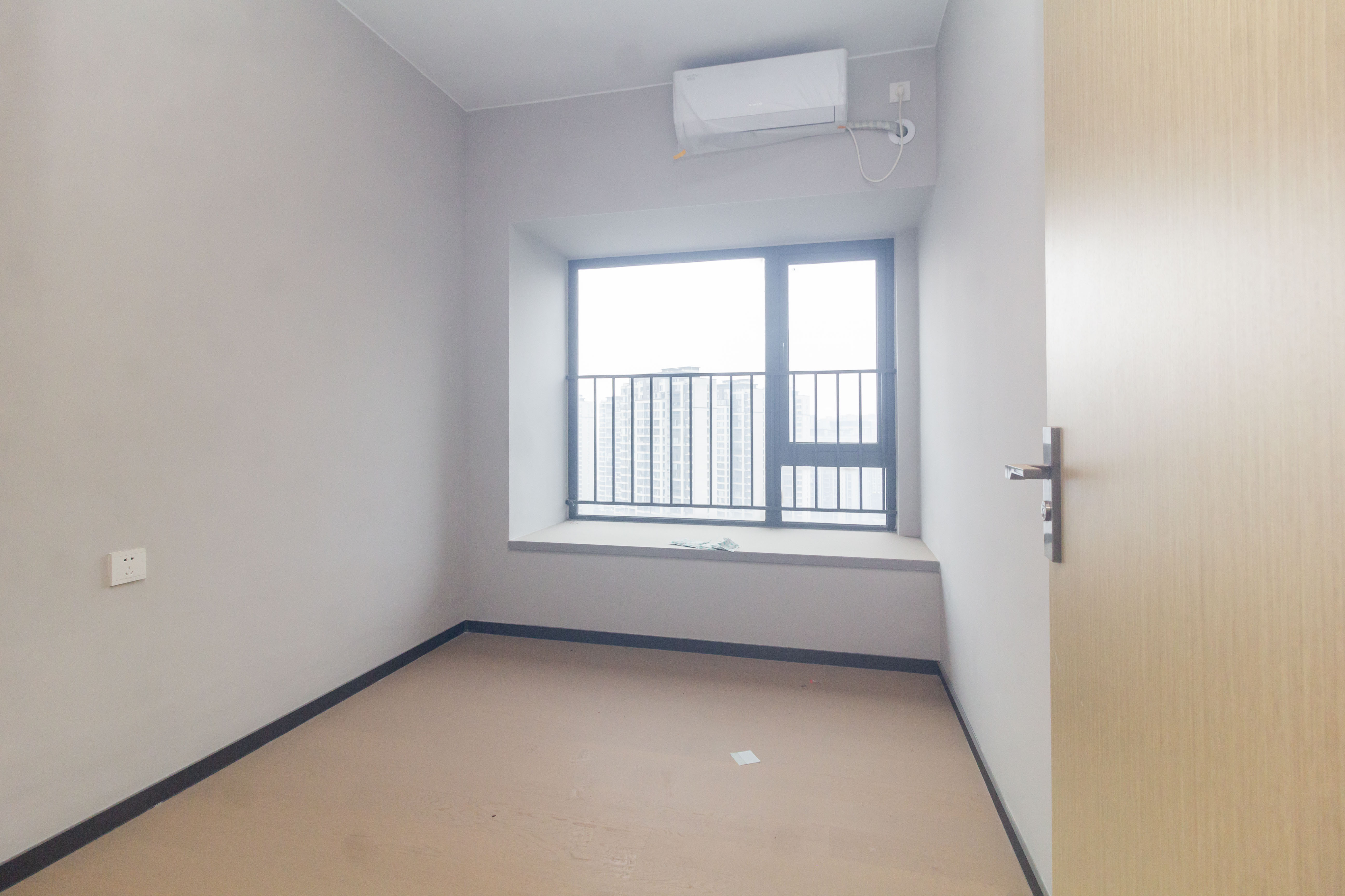 时代印记(长沙时代印记花园)  4室2厅2卫    152.0万 时代印记(长沙时代印记花园)  4室2厅2卫    152.0万卧室