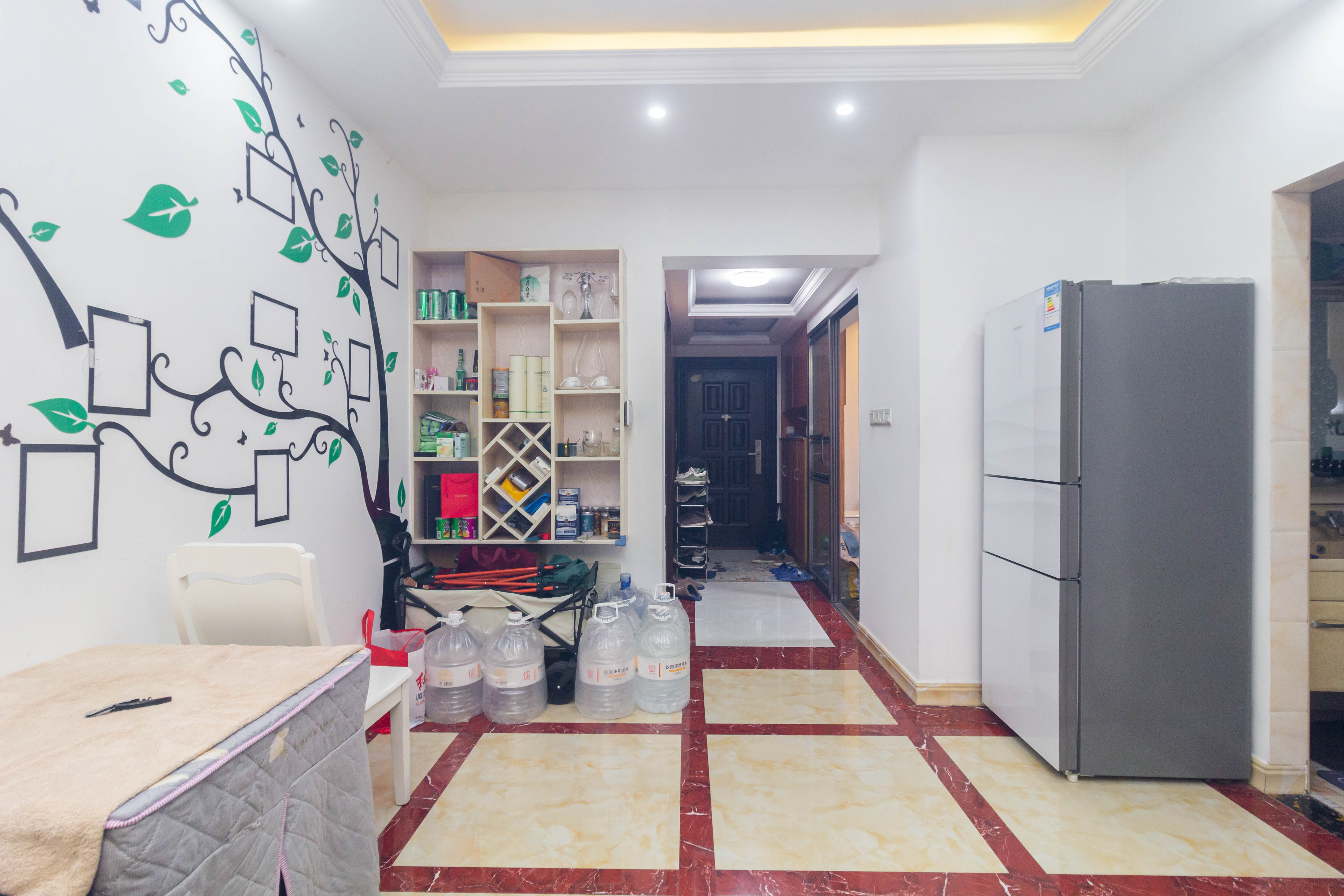 辉宏橄榄城 2室2厅1卫 49.8万 辉宏橄榄城 2室2厅1卫 49.8万客厅