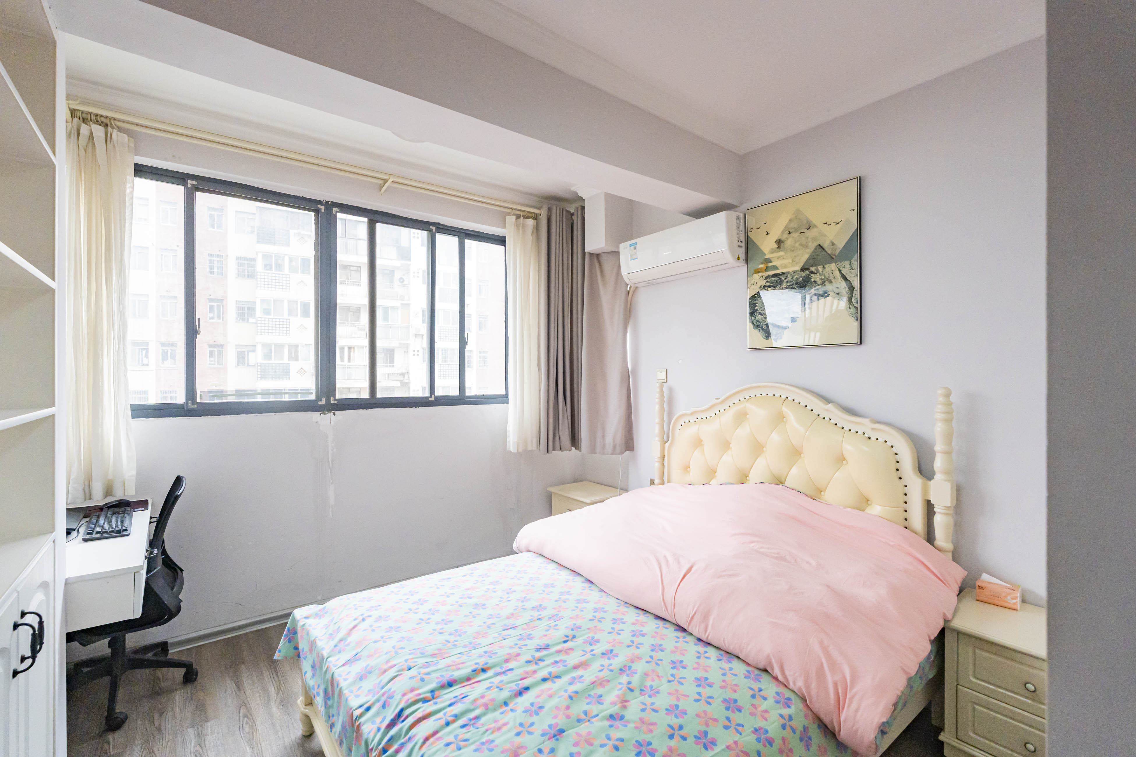 万煦园  4室2厅2卫    110.0万 万煦园  4室2厅2卫    110.0万卧室