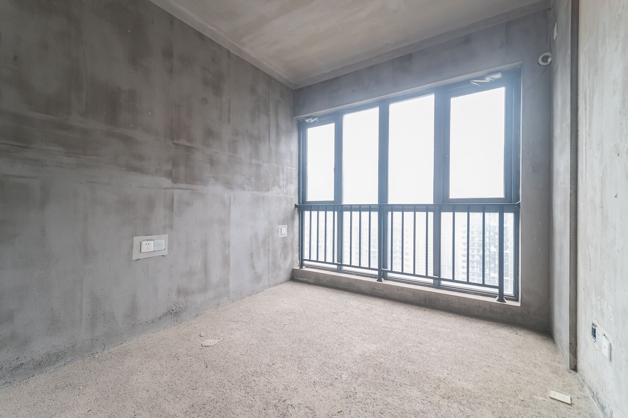 中建悦和城  4室2厅2卫   126.00万其他