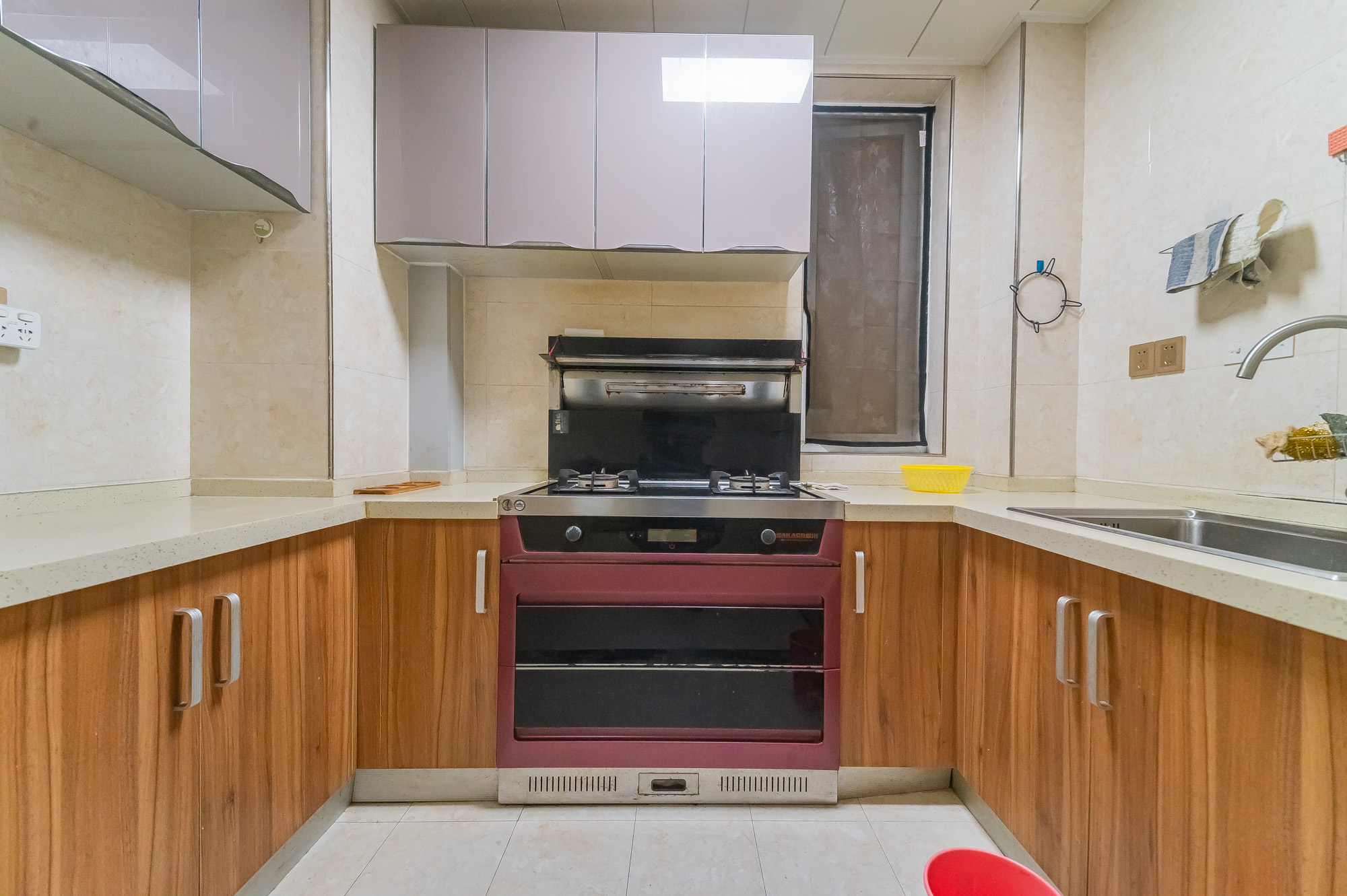 MOMA当代广场  3室2厅1卫    63.8万厨房