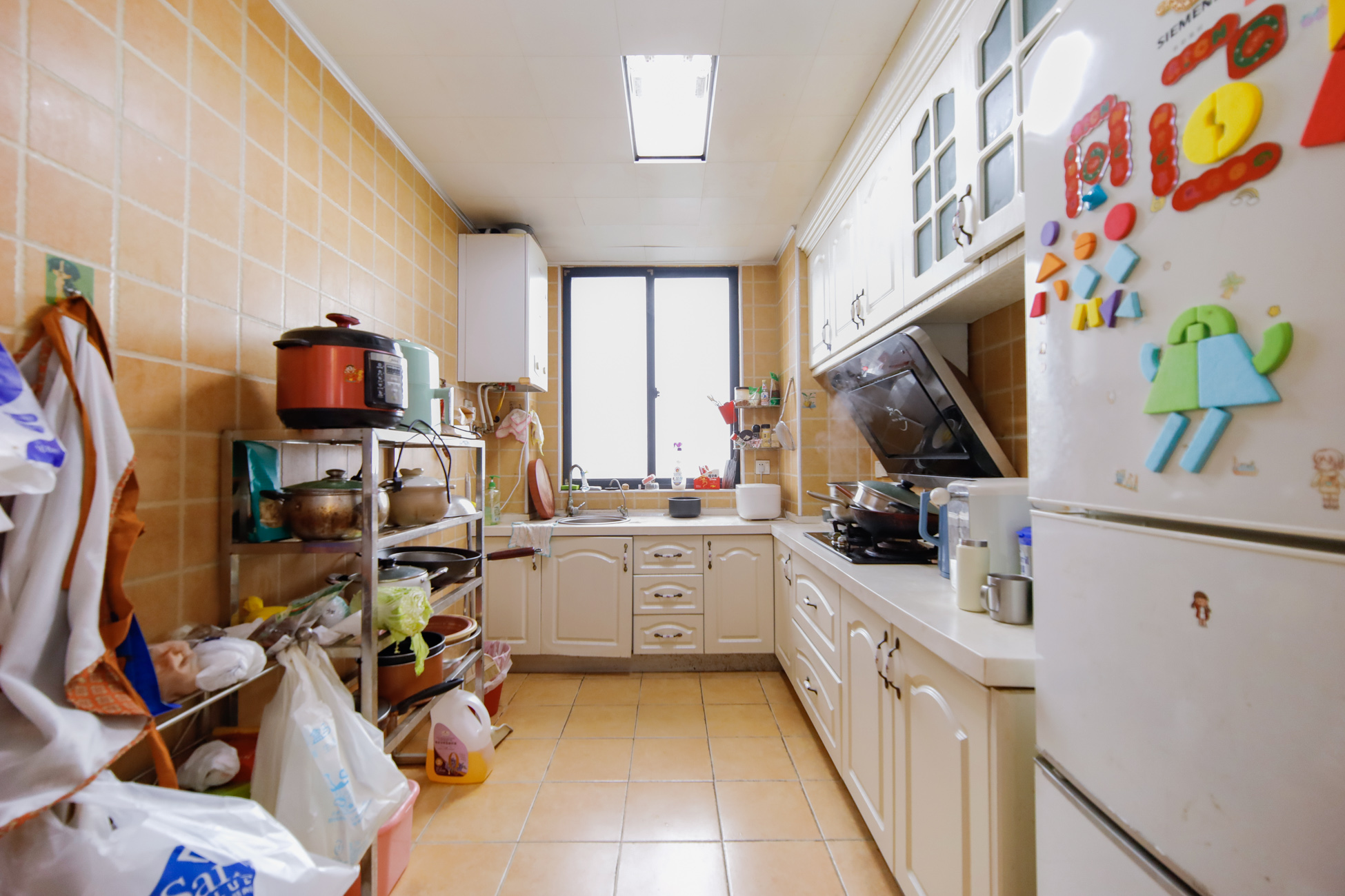 城南故事家园 4室2厅2卫 92.8万 城南故事家园 4室2厅2卫 92.8万厨房