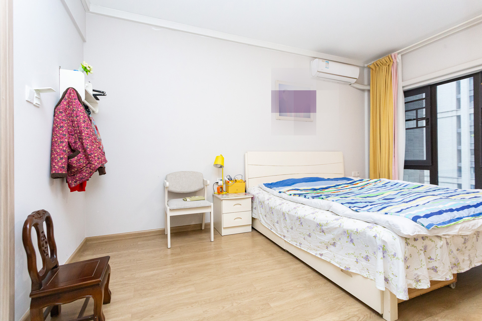 时代倾城三期  4室2厅2卫    102.0万 时代倾城三期  4室2厅2卫    102.0万卧室