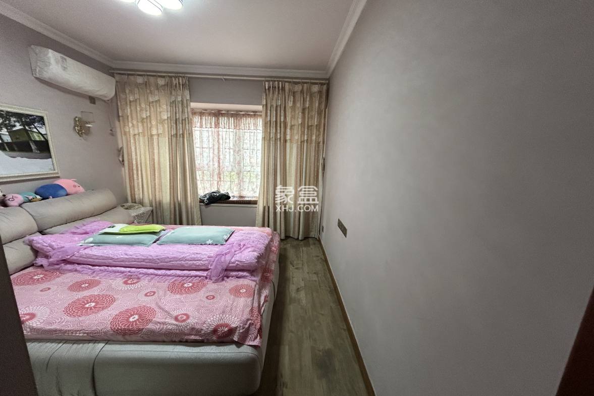 御景龙湾 3室2厅2卫 53.8万 御景龙湾 3室2厅2卫 53.8万室内图