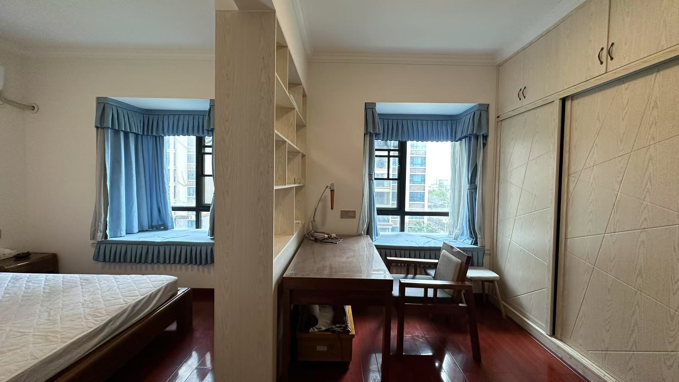 龙腾国际 3室2厅2卫 79.8万 龙腾国际 3室2厅2卫 79.8万室内图