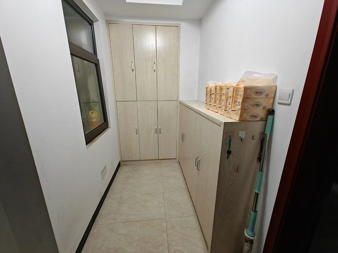 佳兆业金域天下三期  3室2厅1卫    43.5万 佳兆业金域天下三期  3室2厅1卫    43.5万室内图