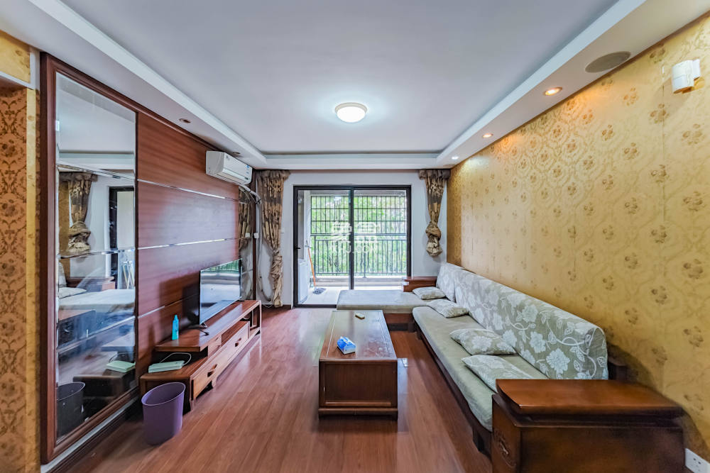 万科金域华府二期  2室2厅1卫    68.0万