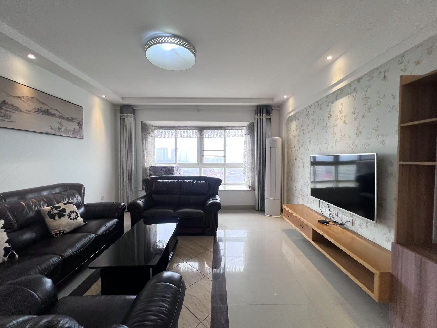 枫溪苑 4室2厅2卫 65.0万 枫溪苑 4室2厅2卫 65.0万室内图