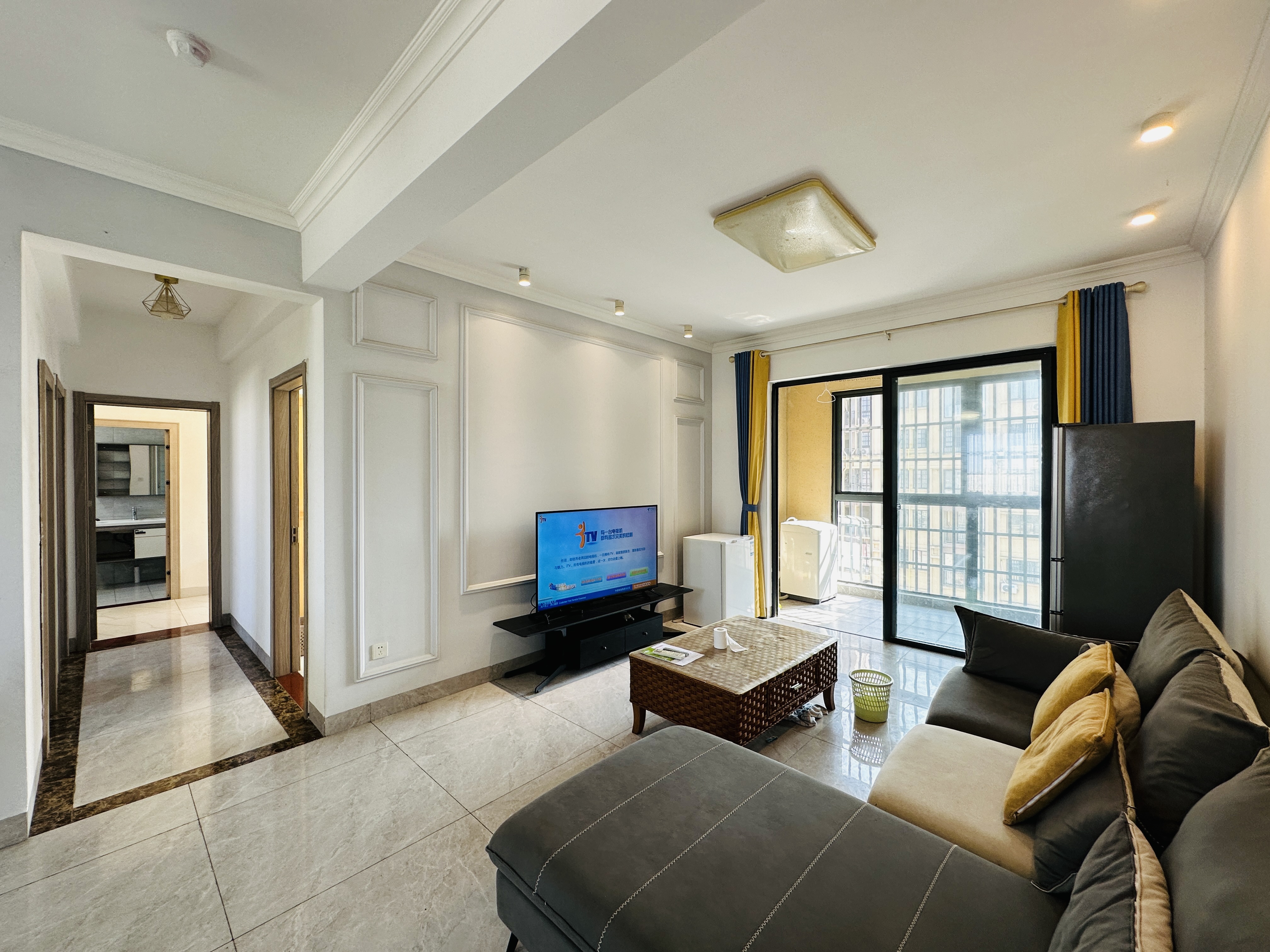 伟业智青春 2室2厅1卫 108.0万 伟业智青春 2室2厅1卫 108.0万客厅