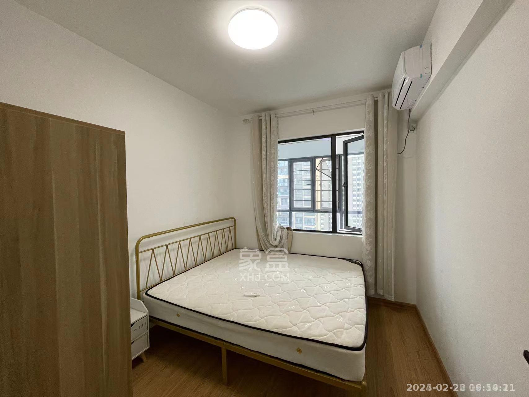 春藤小镇 3室2厅2卫 1500.0元/月 春藤小镇 3室2厅2卫 1500.0元/月室内图