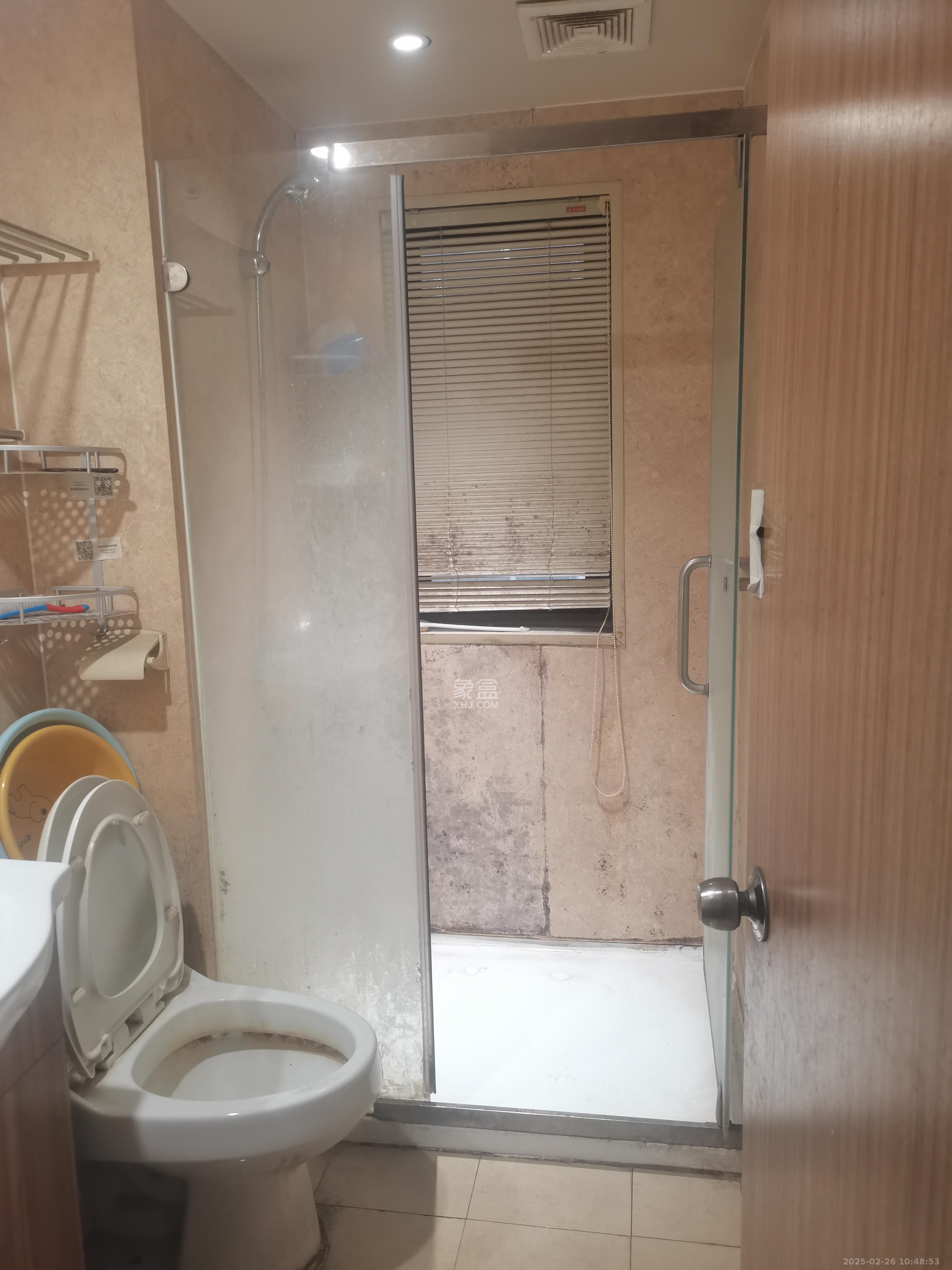 麓谷小镇  3室2厅1卫   2300.00元/月室内图