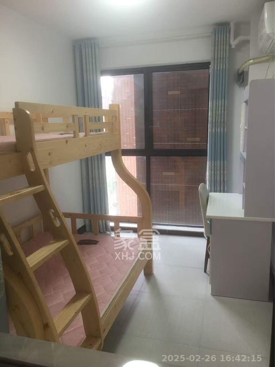 半山壹号  3室2厅2卫   3200.00元/月室内图