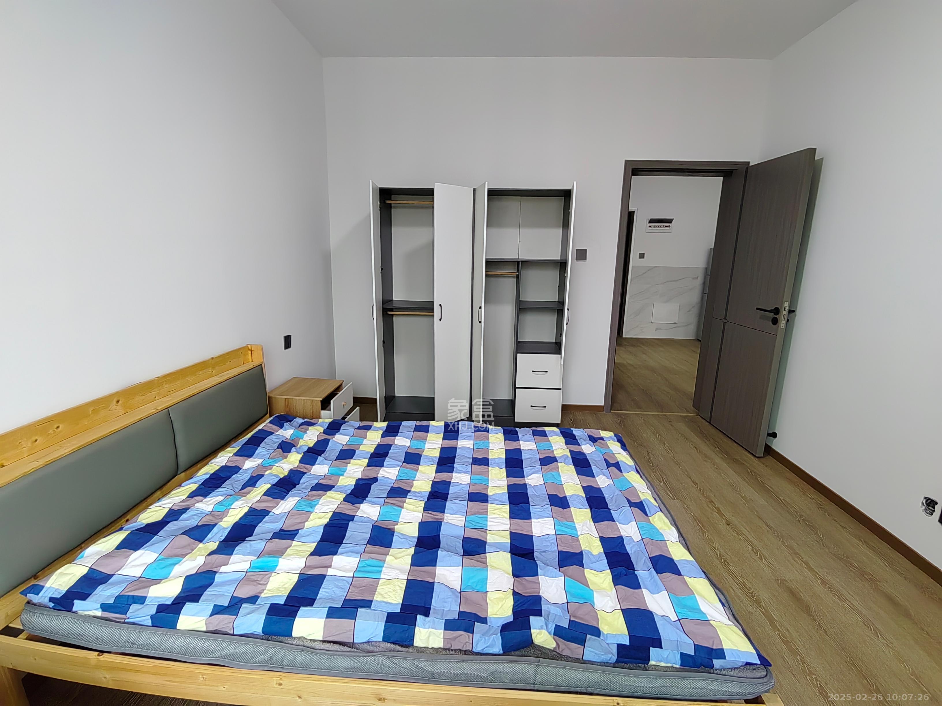 天悦和苑二期 2室2厅1卫 1800.0元/月 天悦和苑二期 2室2厅1卫 1800.0元/月室内图