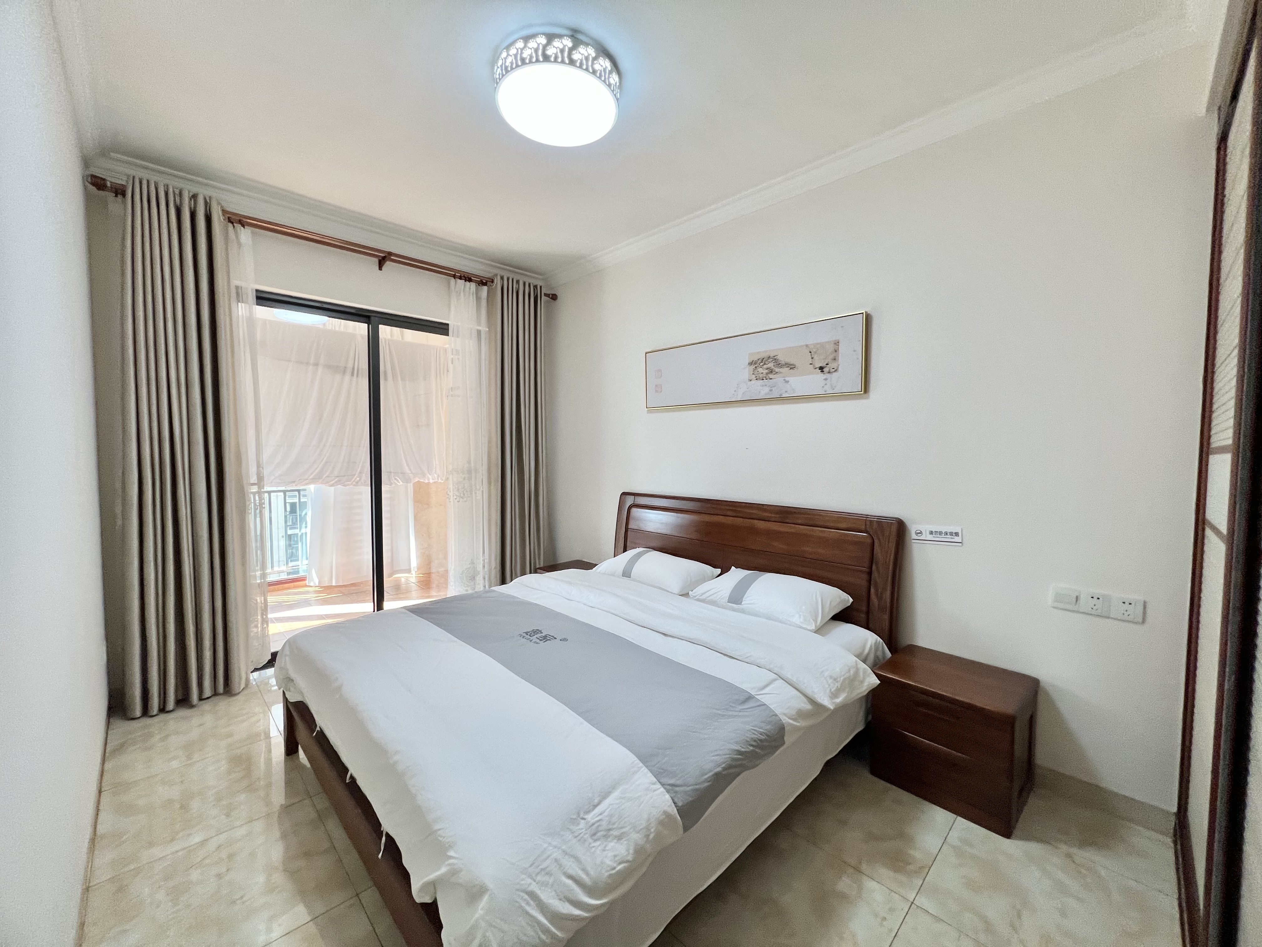 海航豪庭北苑 3室2厅2卫 300.0万 海航豪庭北苑 3室2厅2卫 300.0万室内图