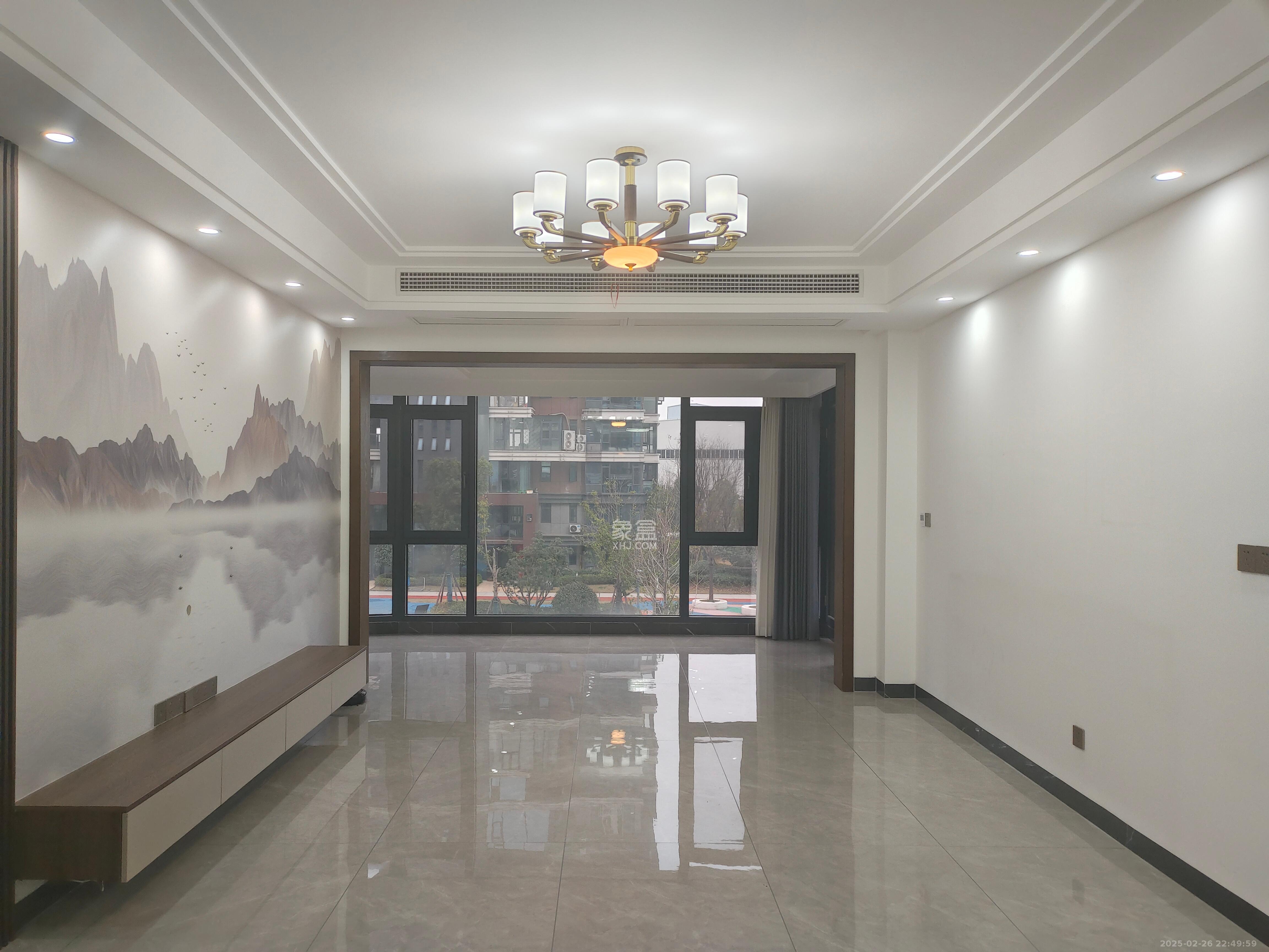 福天星中心(福天星雅苑) 4室2厅2卫 4600.0元/月 福天星中心(福天星雅苑) 4室2厅2卫 4600.0元/月室内图