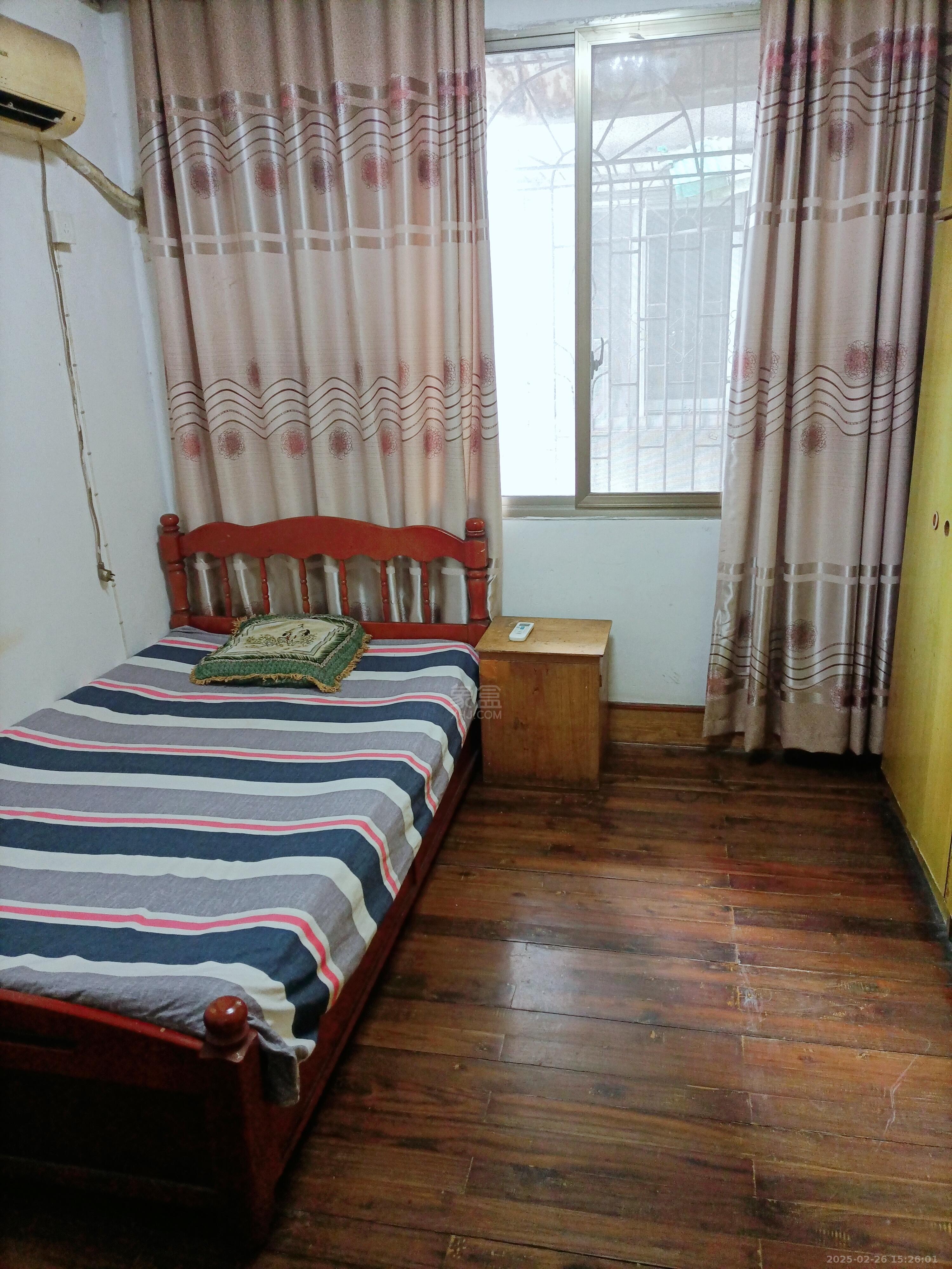 国安公寓 3室2厅1卫 1000.0元/月 国安公寓 3室2厅1卫 1000.0元/月室内图