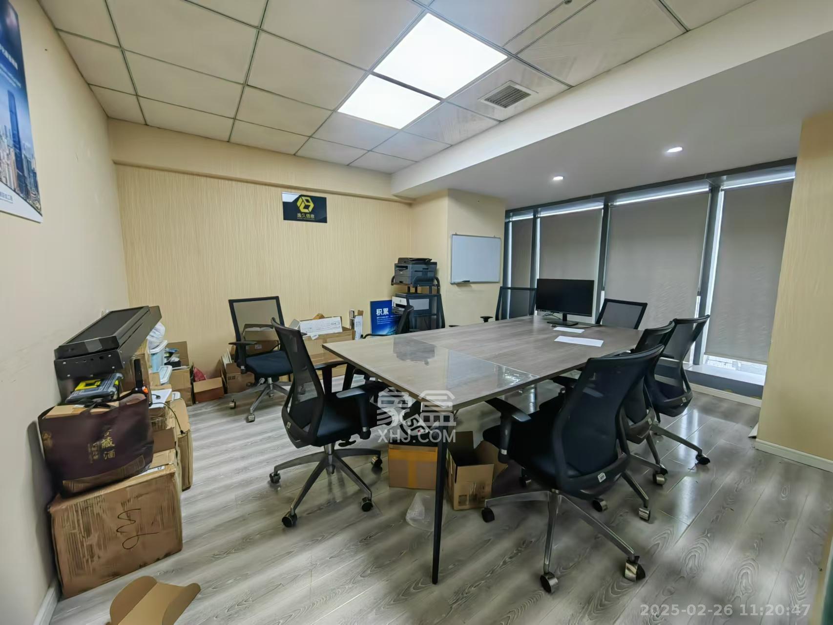 东怡外国(南湖一号) 1室1厅1卫 2500.0元/月 东怡外国(南湖一号) 1室1厅1卫 2500.0元/月室内图