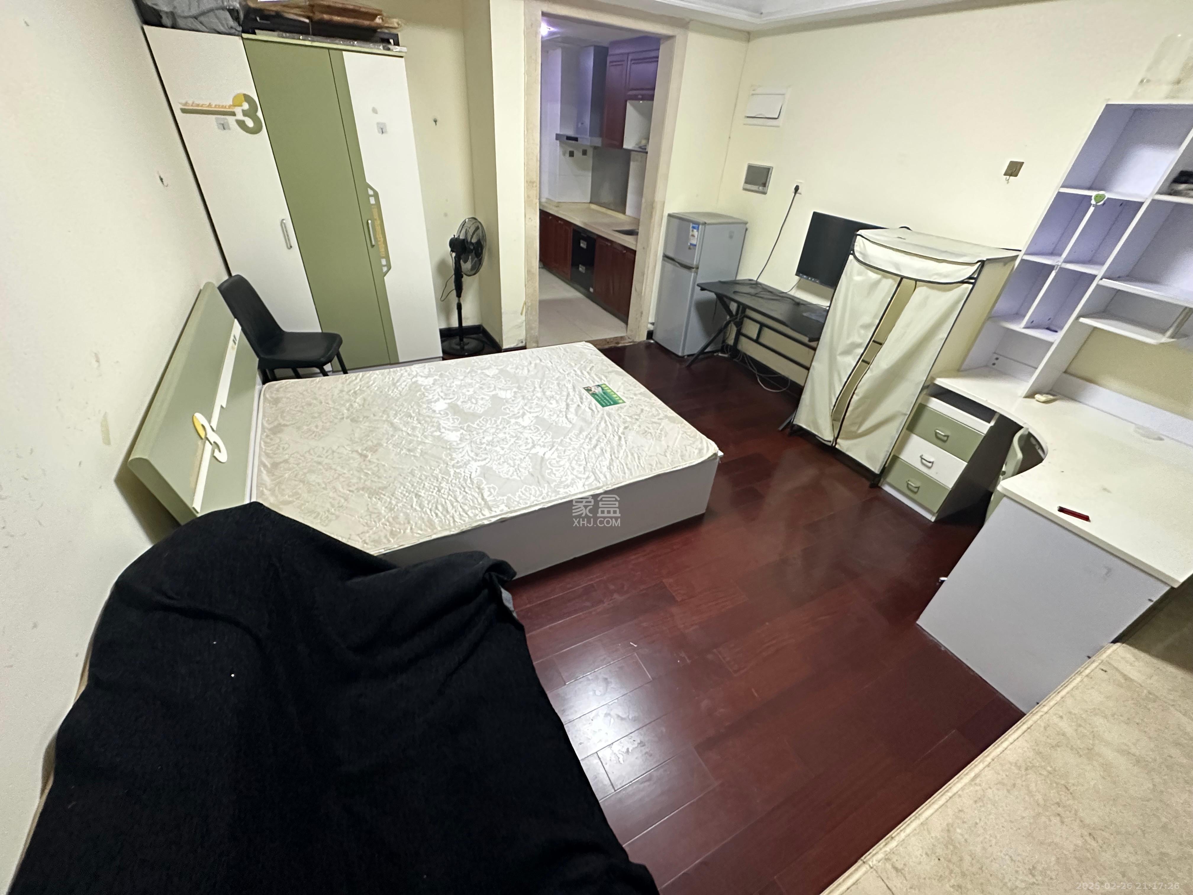 恒大华府 1室0厅1卫 1200.0元/月 恒大华府 1室0厅1卫 1200.0元/月室内图