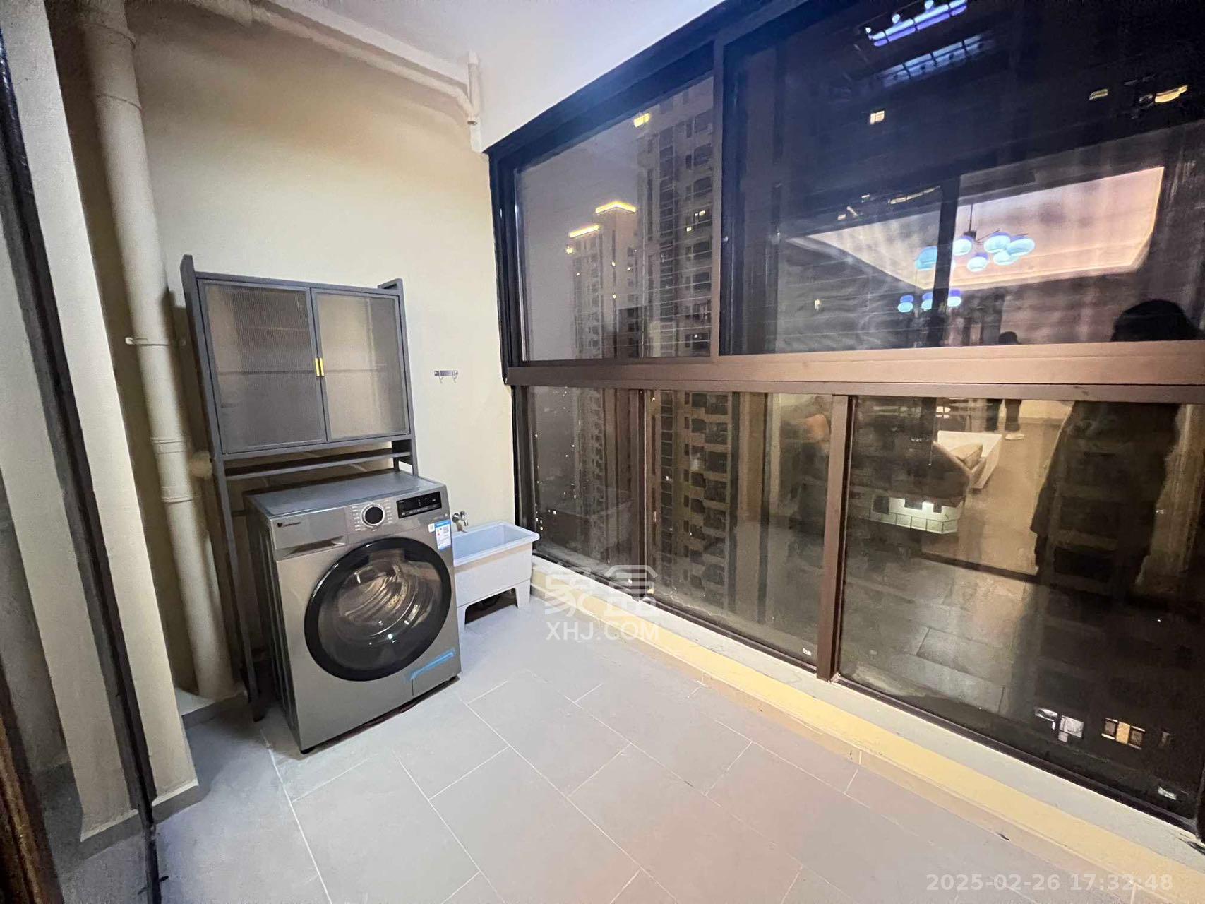 新力铂园（江山云著）  3室2厅2卫    4500.0元/月室内图