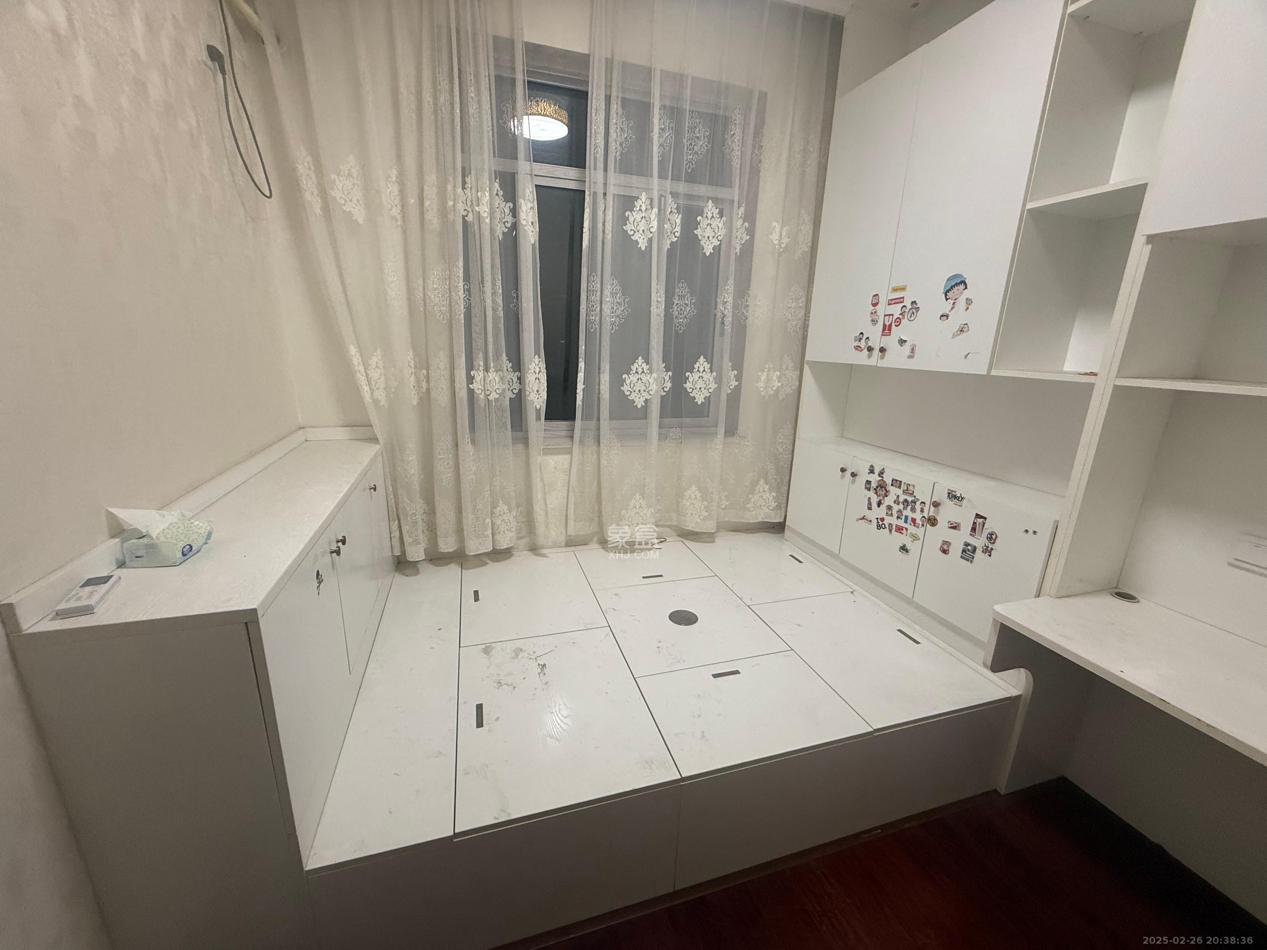 北京御园一二期(国泰嘉园) 1室2厅2卫 700.0元/月 北京御园一二期(国泰嘉园) 1室2厅2卫 700.0元/月室内图