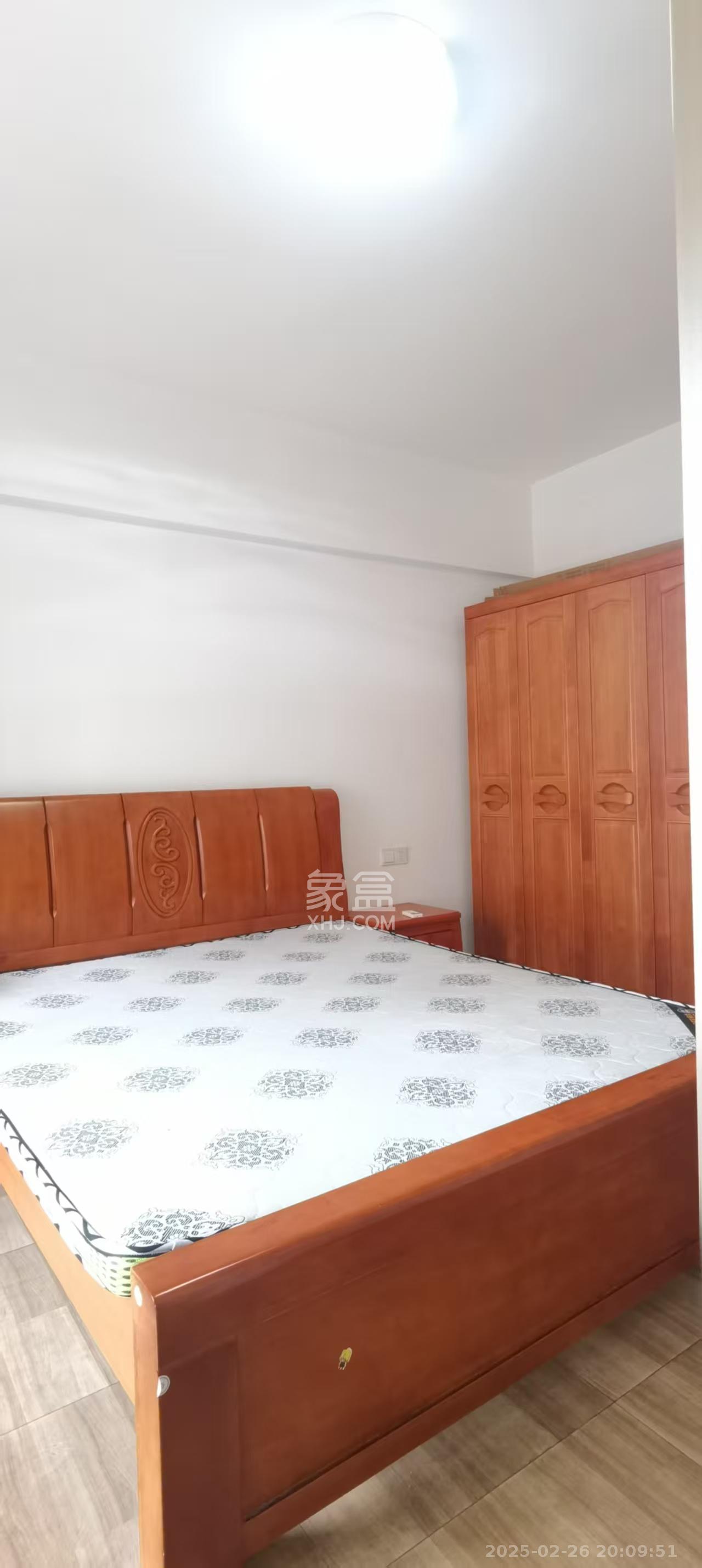 财汇新天地(财汇商务广场) 3室2厅2卫 2200.0元/月 财汇新天地(财汇商务广场) 3室2厅2卫 2200.0元/月室内图