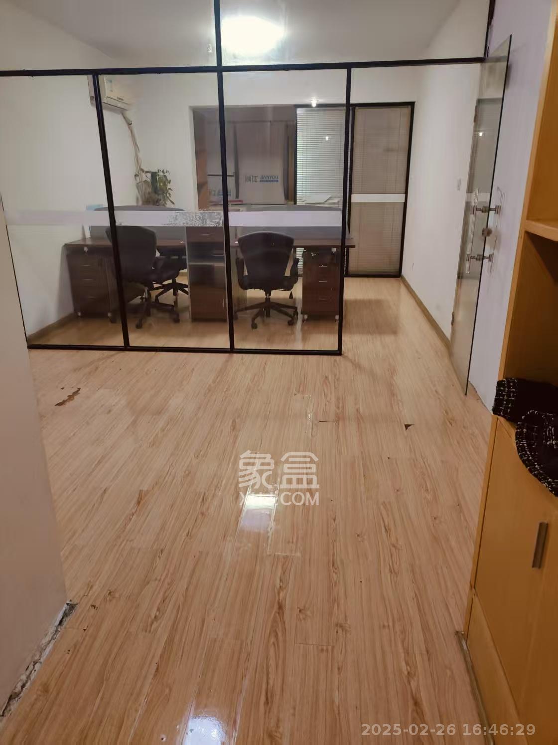 华府壹航线  1室1厅0卫   1100.00元/月室内图