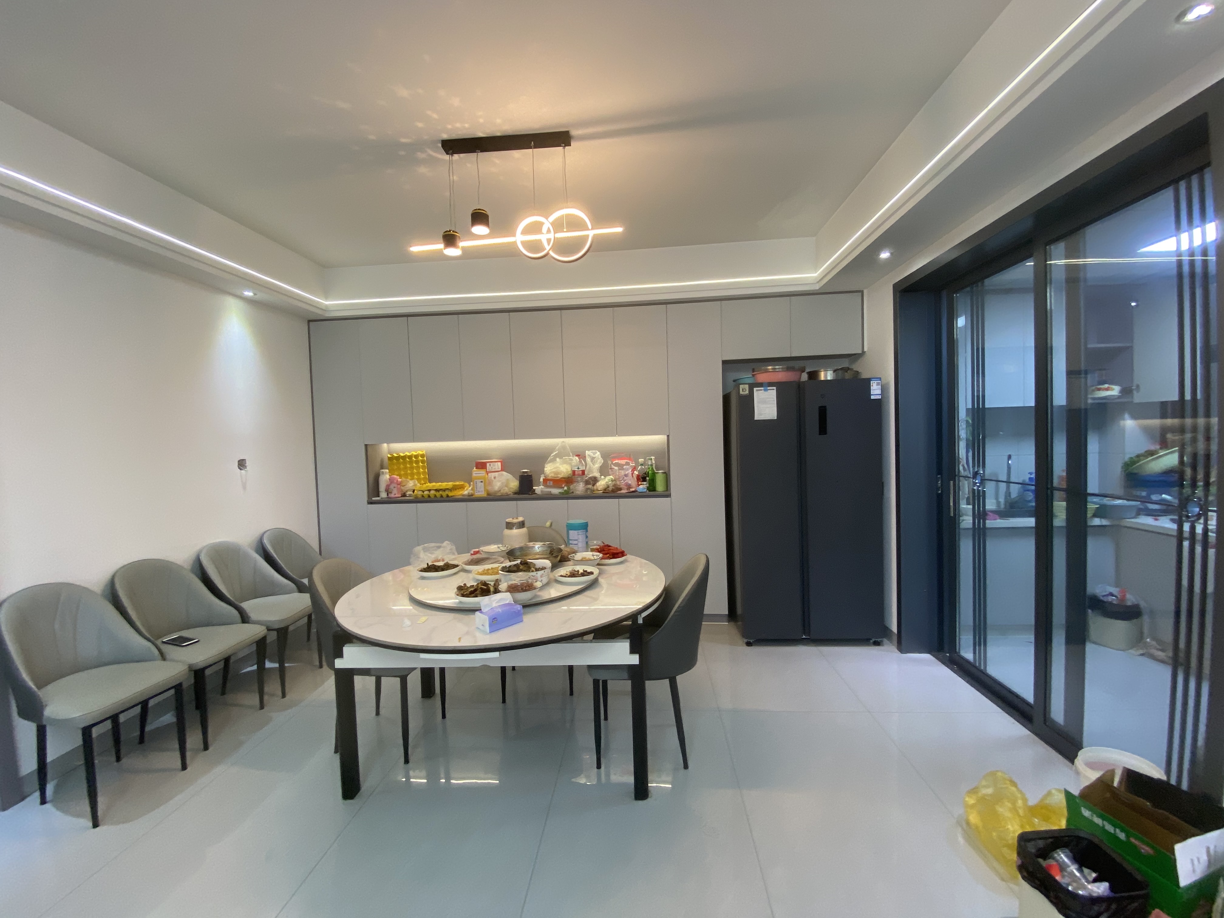 熙城春天 3室2厅2卫 2000.0元/月 熙城春天 3室2厅2卫 2000.0元/月室内图