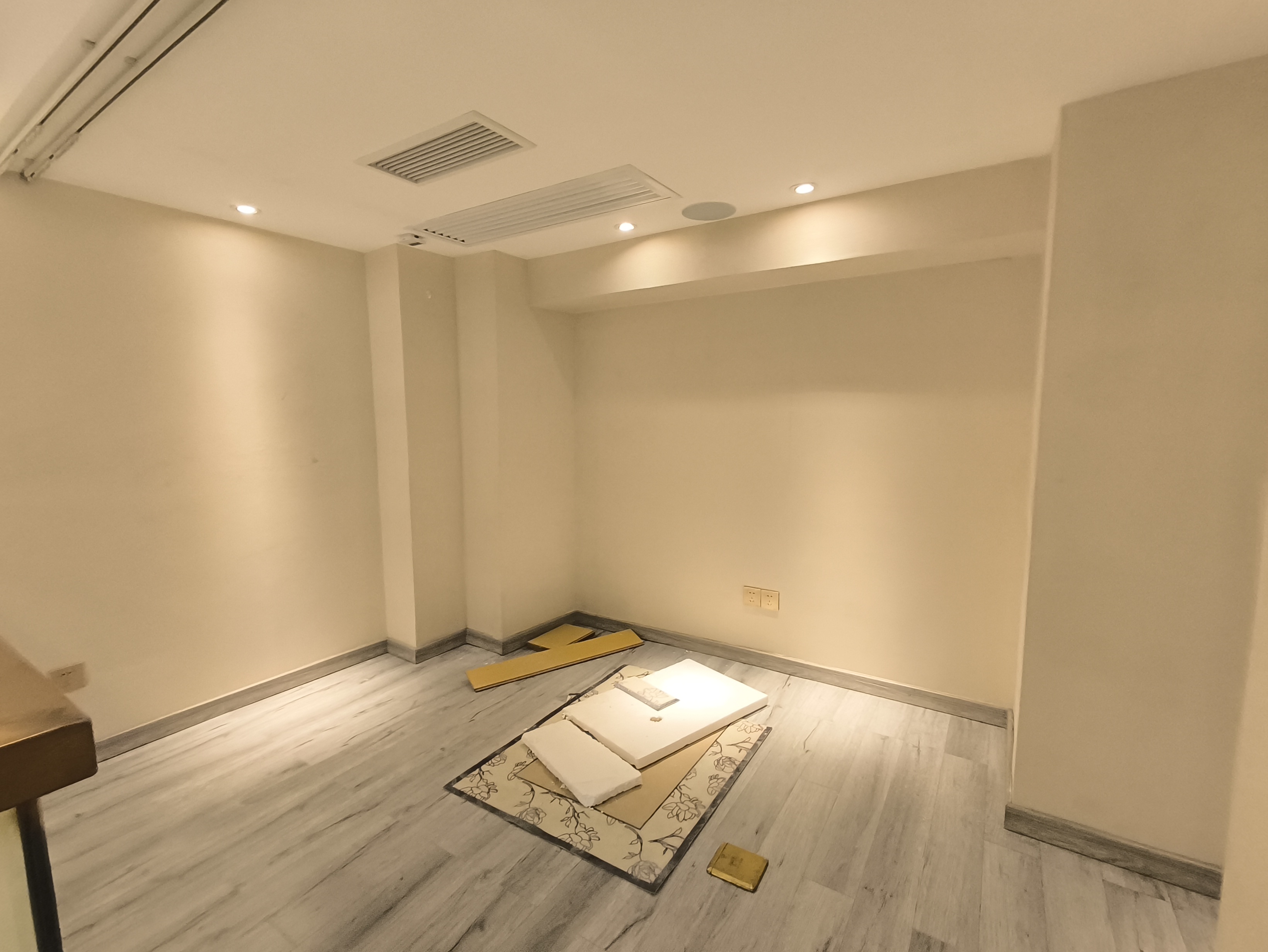 星美CCPARK.CC公寓  1室1厅1卫   1600.00元/月室内图