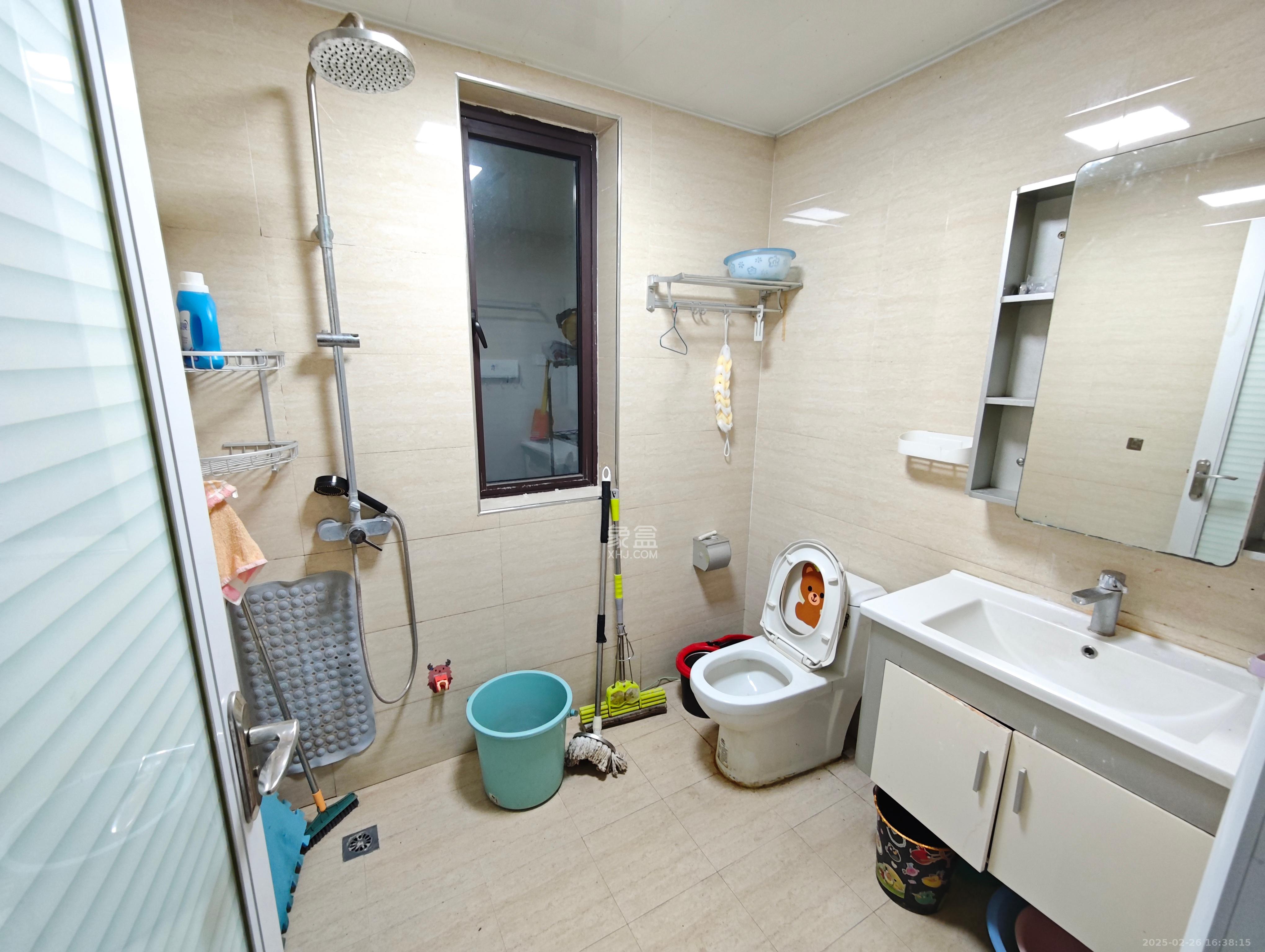 保利麓谷林语D区  2室2厅1卫    2300.0元/月室内图