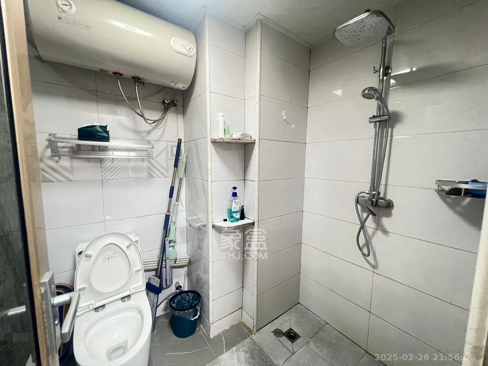 高升星光天地 1室0厅0卫 2200.0元/月 高升星光天地 1室0厅0卫 2200.0元/月室内图