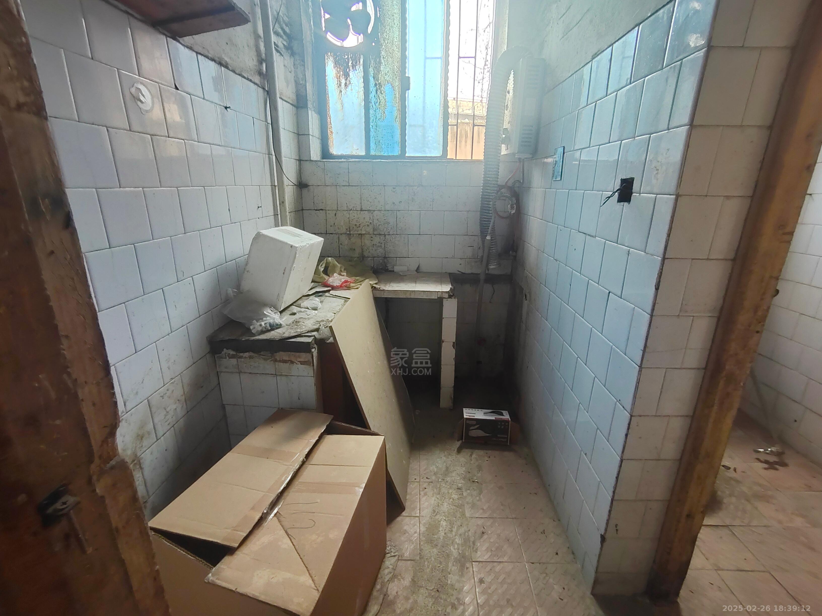 金爽大厦 1室1厅1卫 2000.0元/月 金爽大厦 1室1厅1卫 2000.0元/月室内图