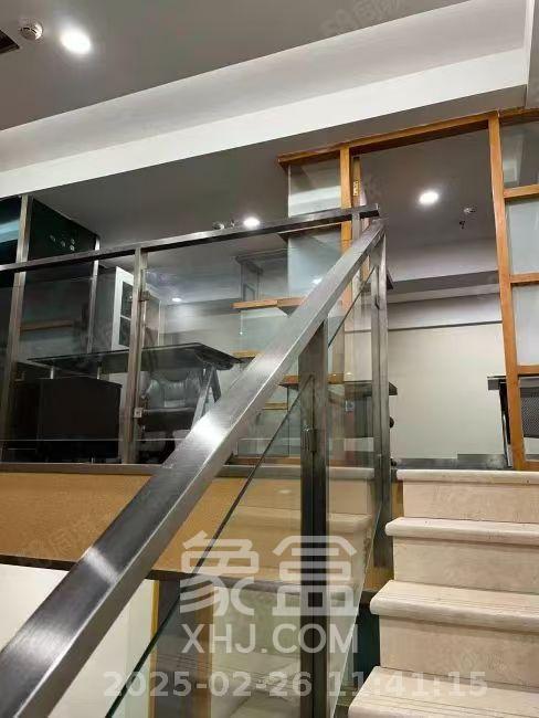 城市快线(新建大厦) 2室2厅1卫 2500.0元/月 城市快线(新建大厦) 2室2厅1卫 2500.0元/月室内图