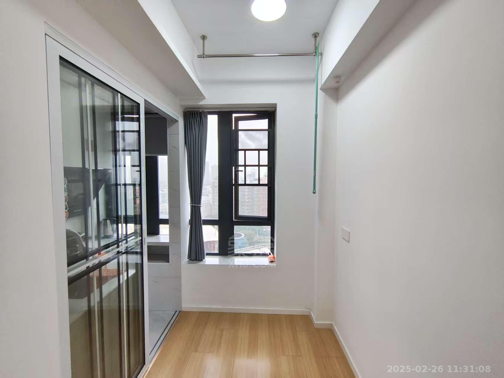 奥园广场 1室1厅1卫 1500.0元/月 奥园广场 1室1厅1卫 1500.0元/月室内图