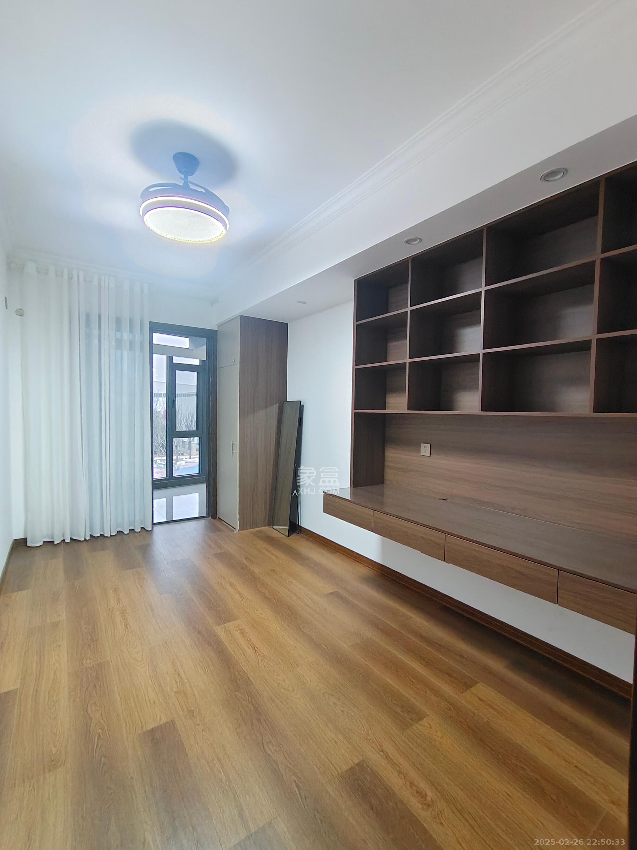 福天星中心（福天星雅苑）  4室2厅2卫    4600.0元/月室内图