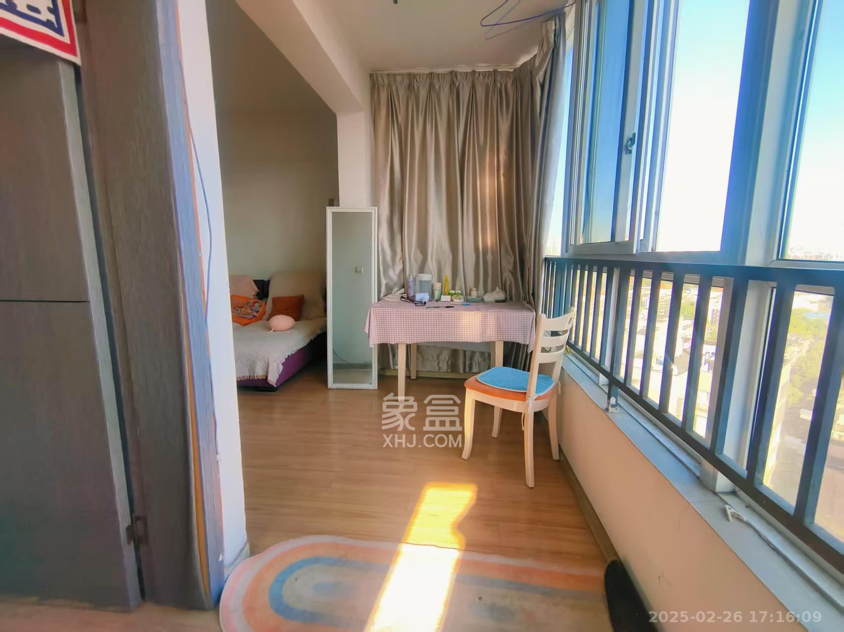 月湖兰庭  1室1厅1卫    1700.0元/月室内图
