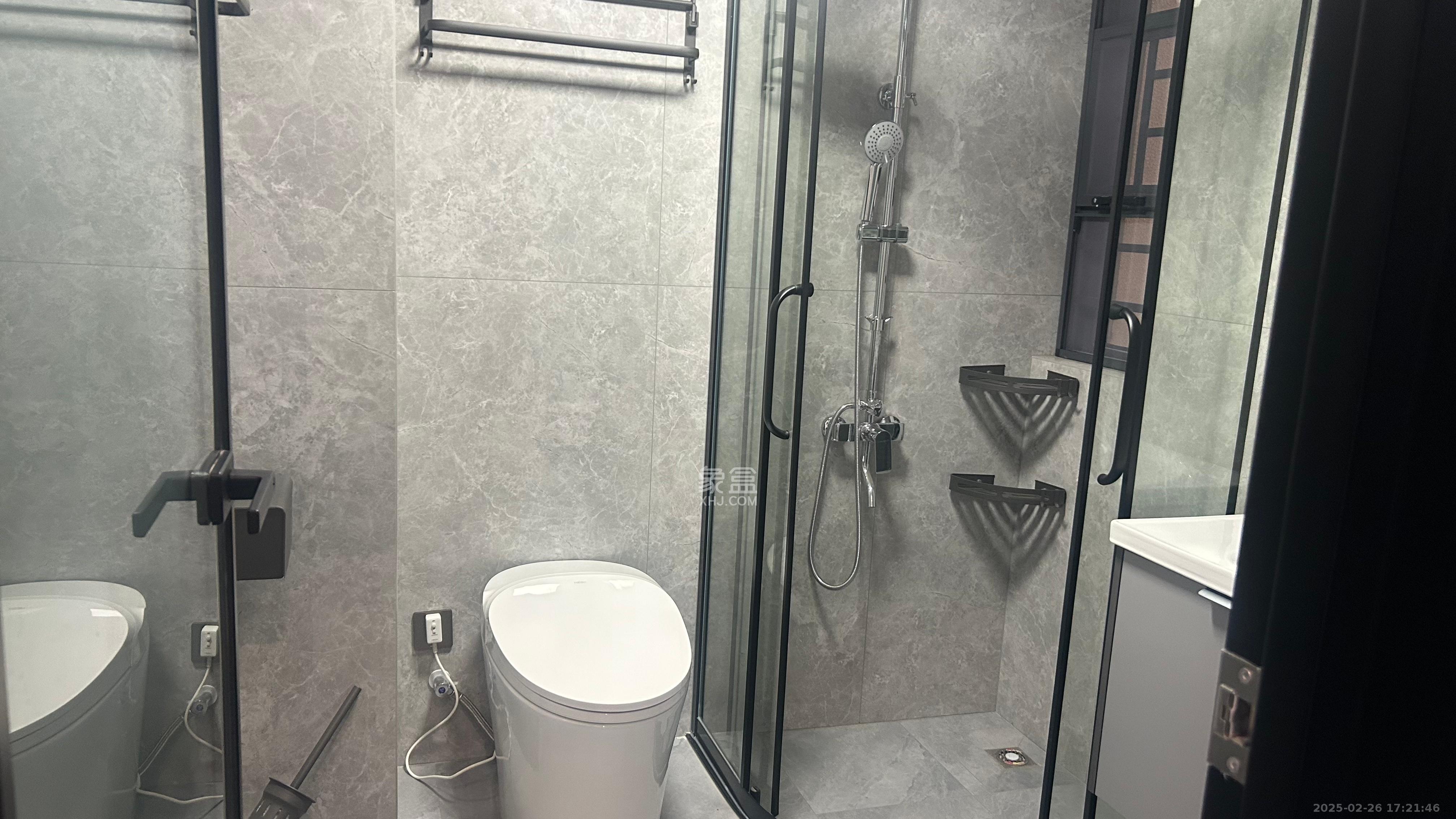 佳俊万家府  4室2厅2卫    3400.0元/月室内图
