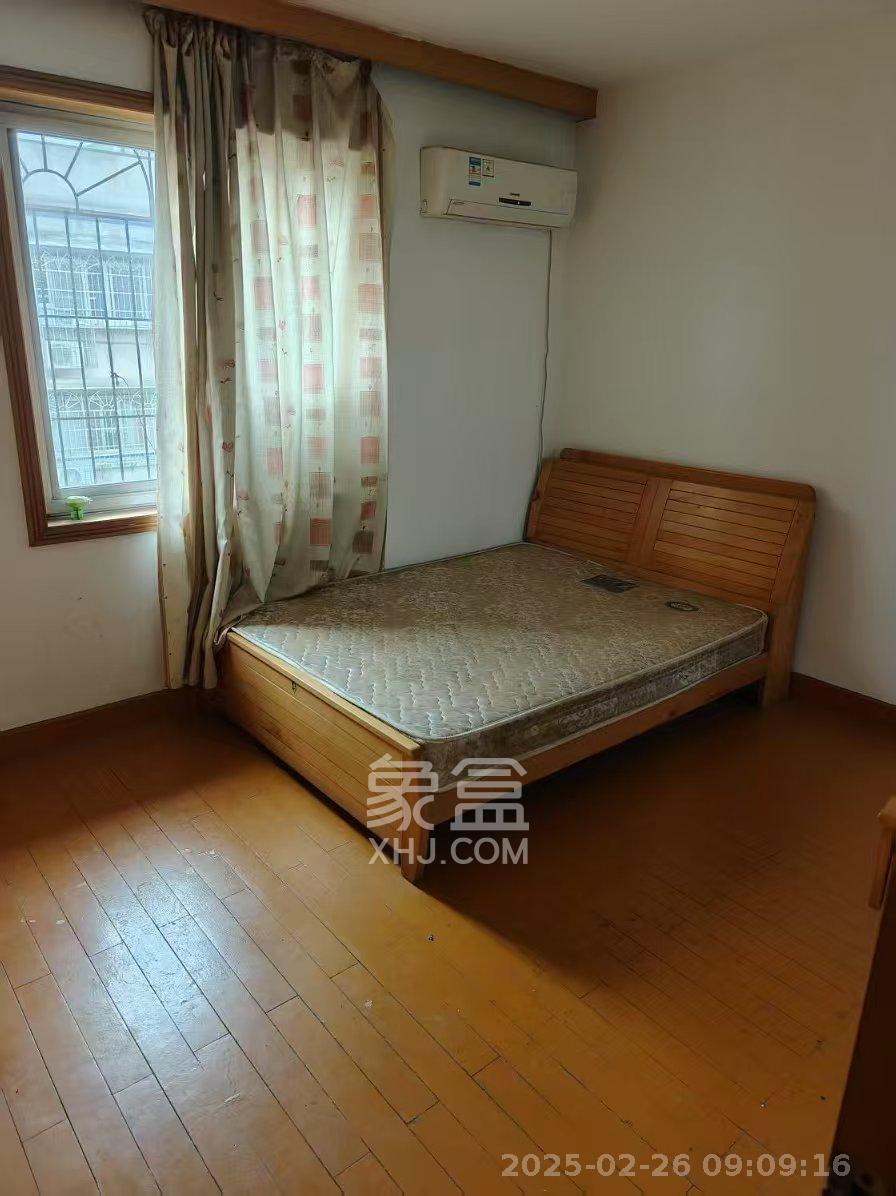 南园小区  3室2厅1卫   1500.00元/月