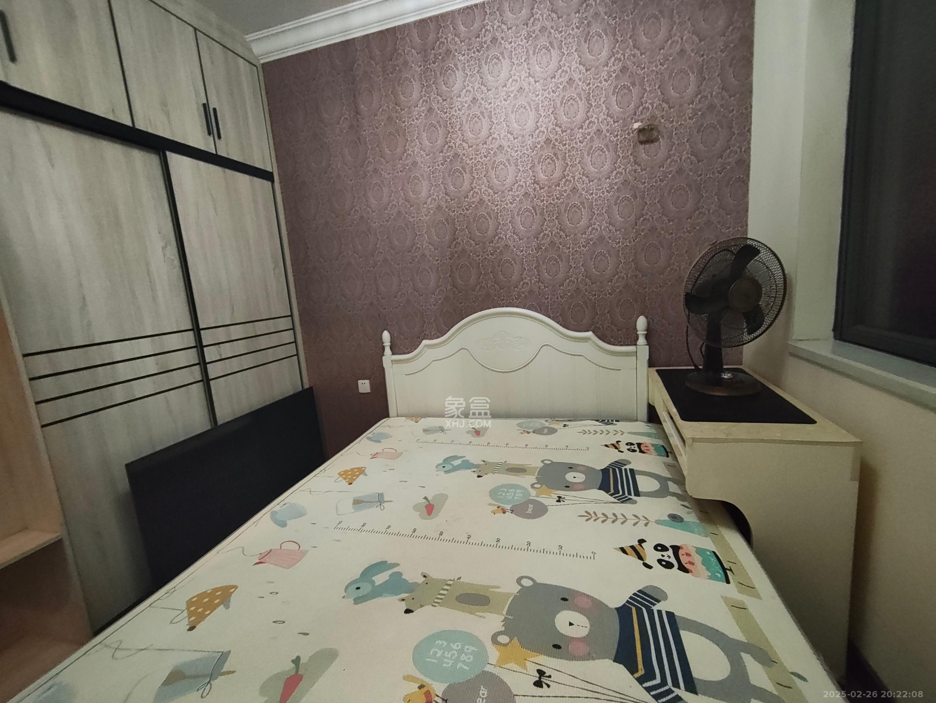 恒大御景天下城一期  3室2厅1卫   2300.00元/月室内图