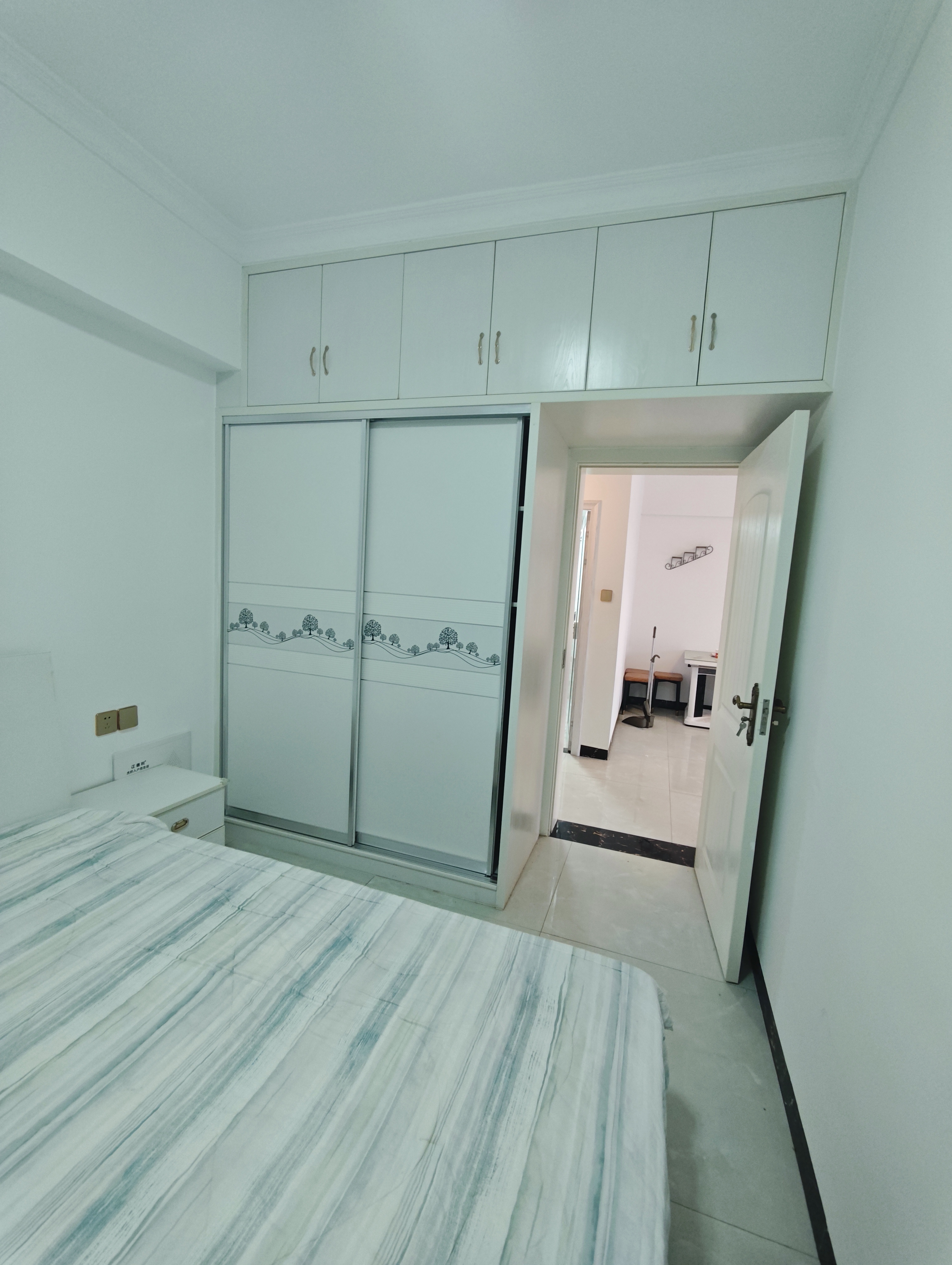 百弘学府城  2室1厅1卫    1500.0元/月室内图