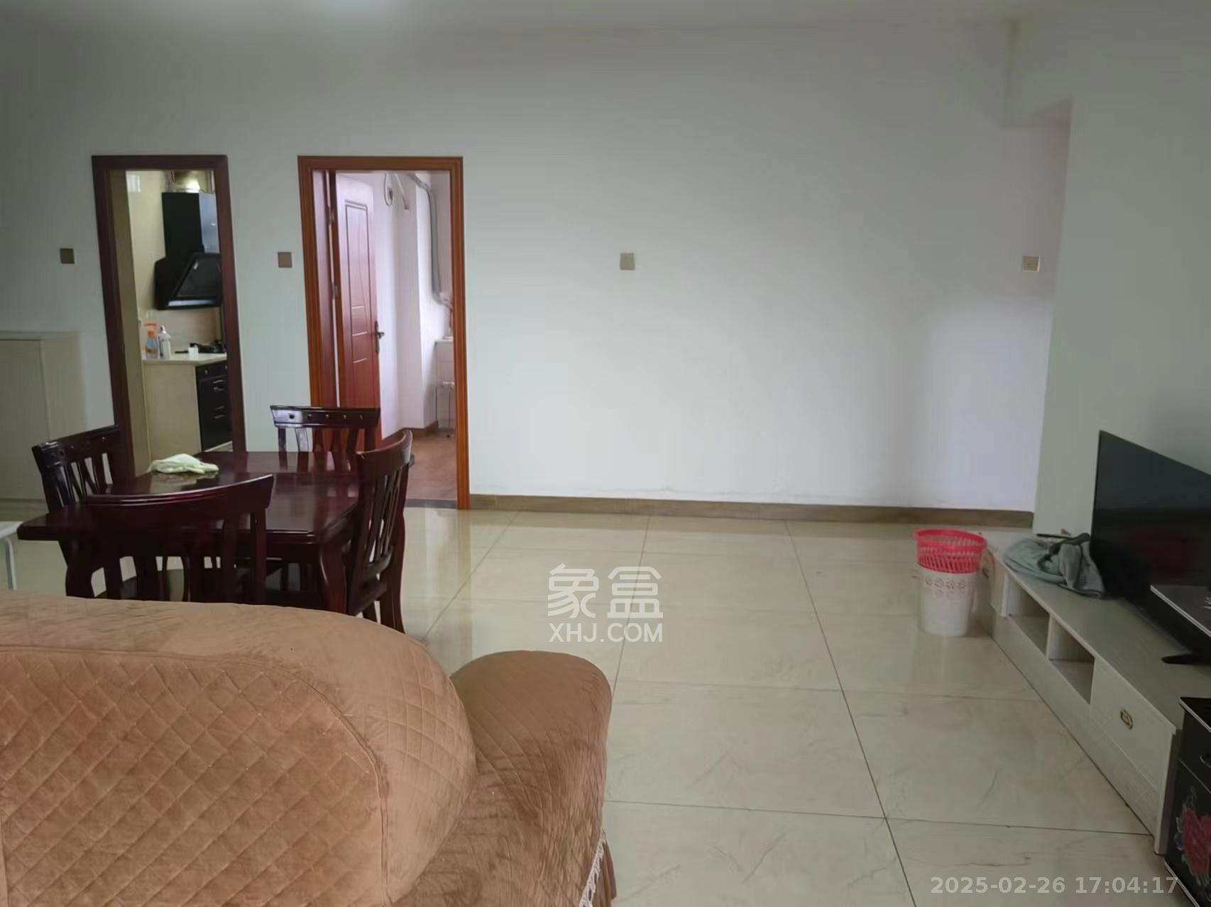 五矿紫湖香醍  1室2厅1卫    1700.0元/月 五矿紫湖香醍  1室2厅1卫    1700.0元/月室内图