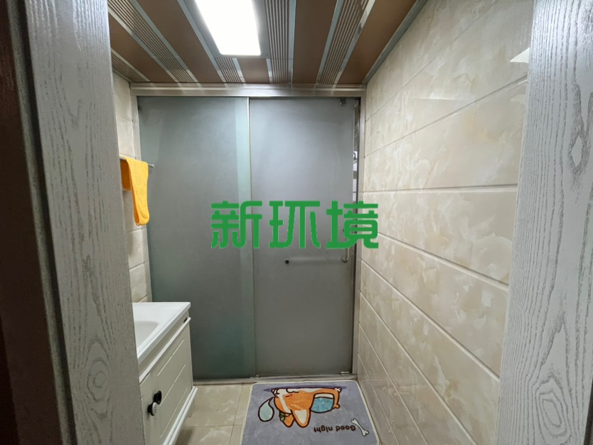高盛澧园一二期  3室2厅2卫   98.00万客厅