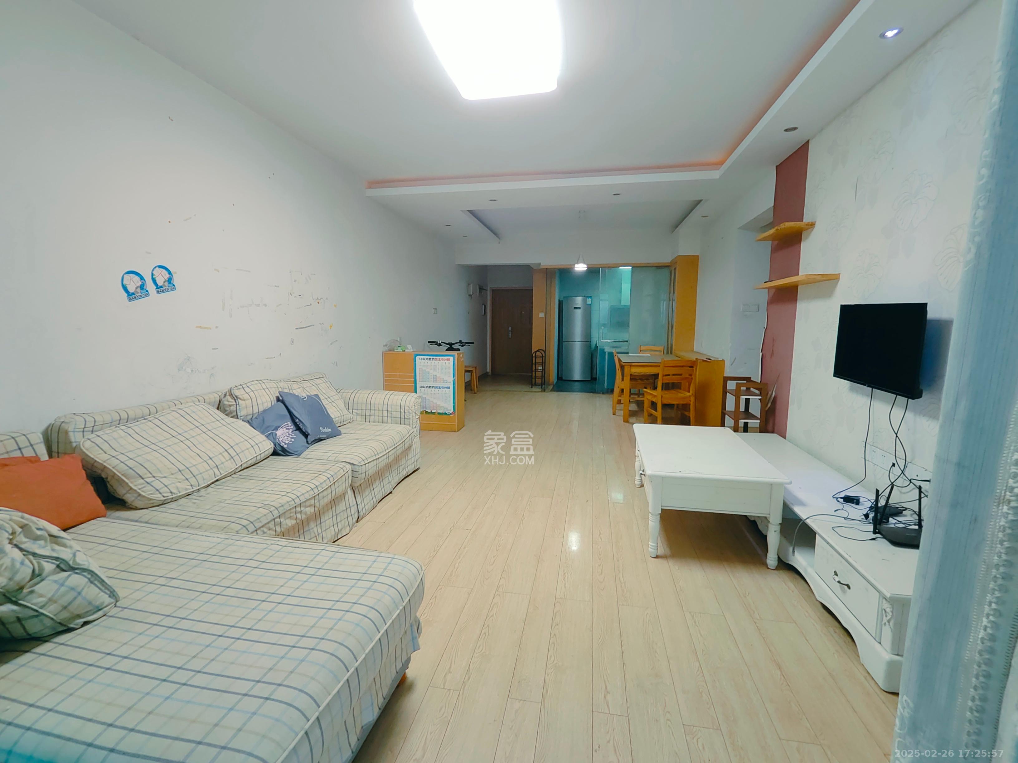 新城新世界一二三期  3室2厅2卫    2900.0元/月 新城新世界一二三期  3室2厅2卫    2900.0元/月