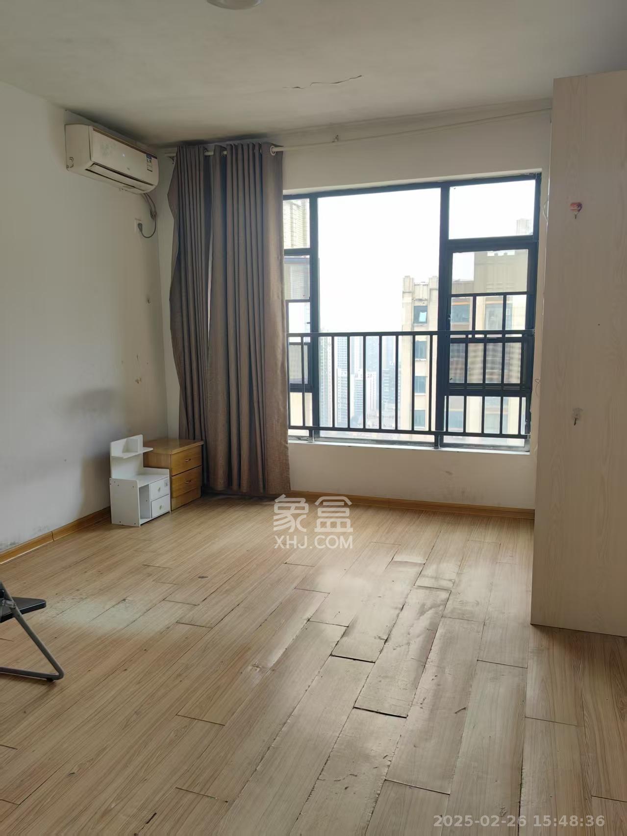 天元涉外景园C区 3室2厅2卫 2800.0元/月 天元涉外景园C区 3室2厅2卫 2800.0元/月室内图